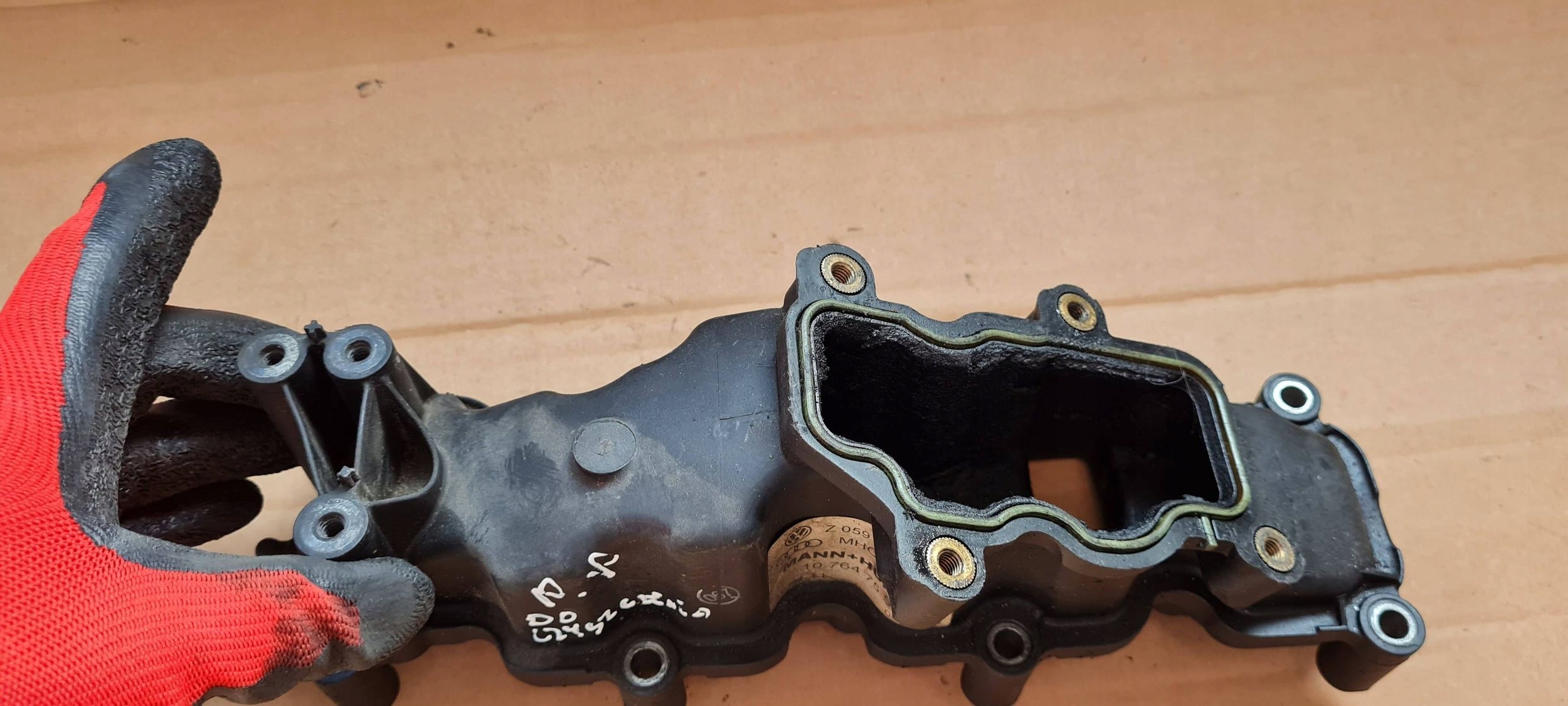 A6 C6 LIFT intake manifold left 2.7 3.0 TDI 059129712BN A4 B7 B8 A5 Q7 Q5