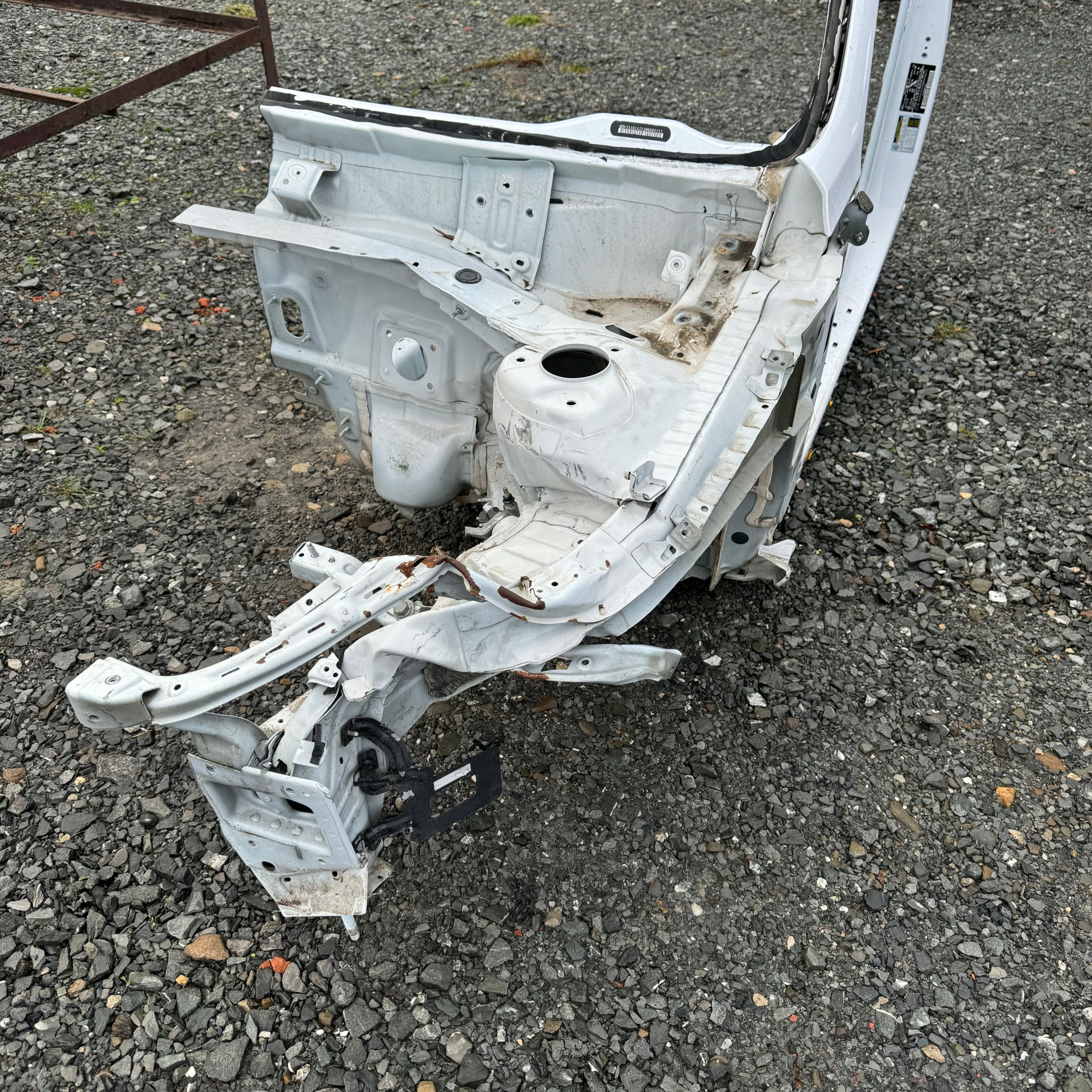 quarter CWIARA front left KIA K5