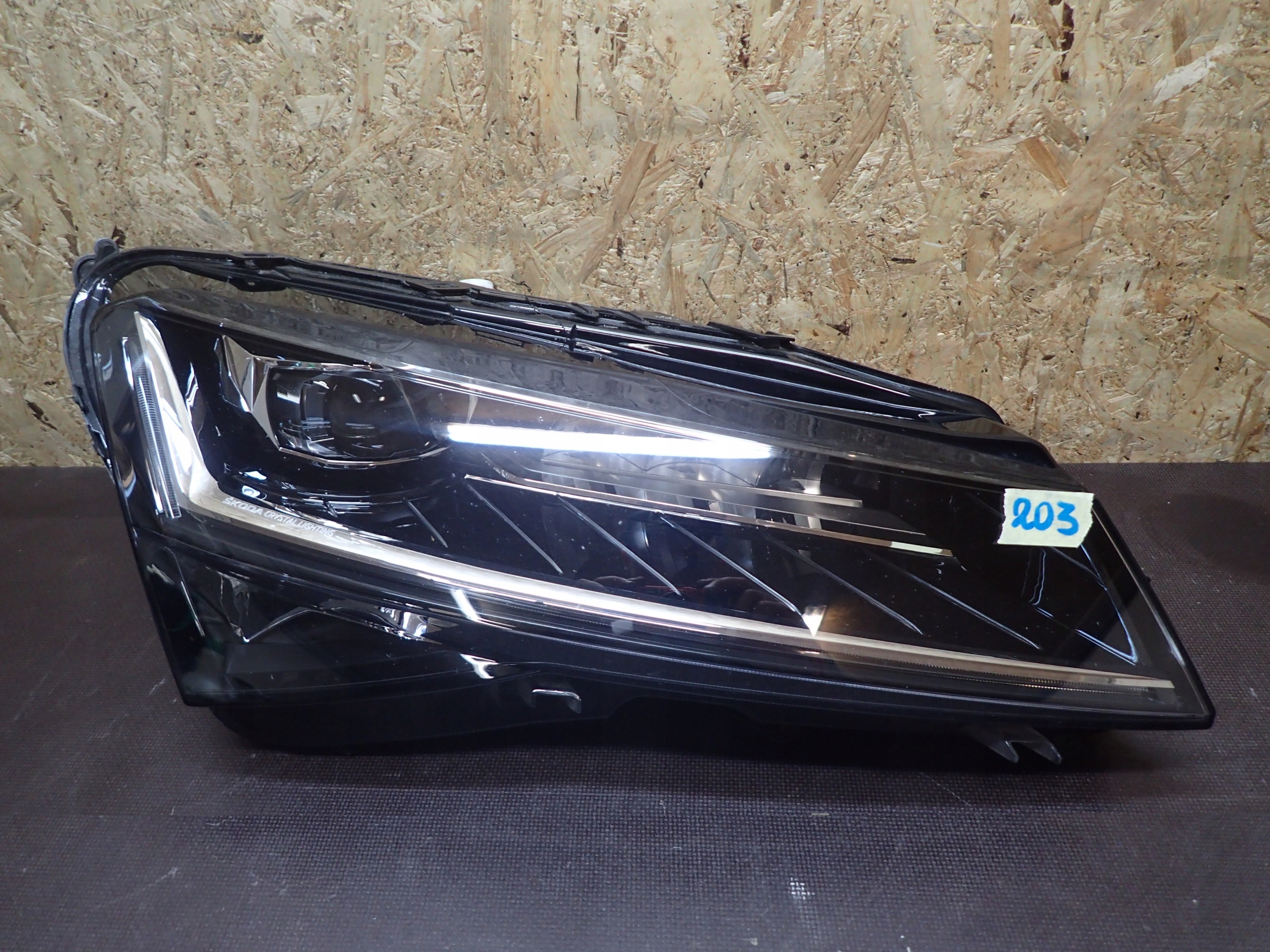 light front right SKODA SUPERB III 3 LIFT FULL LED