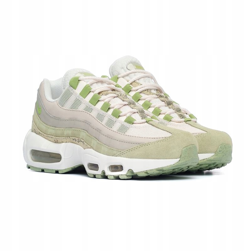 Nike Air Max 95 DV3208-001 Velikost 38,5