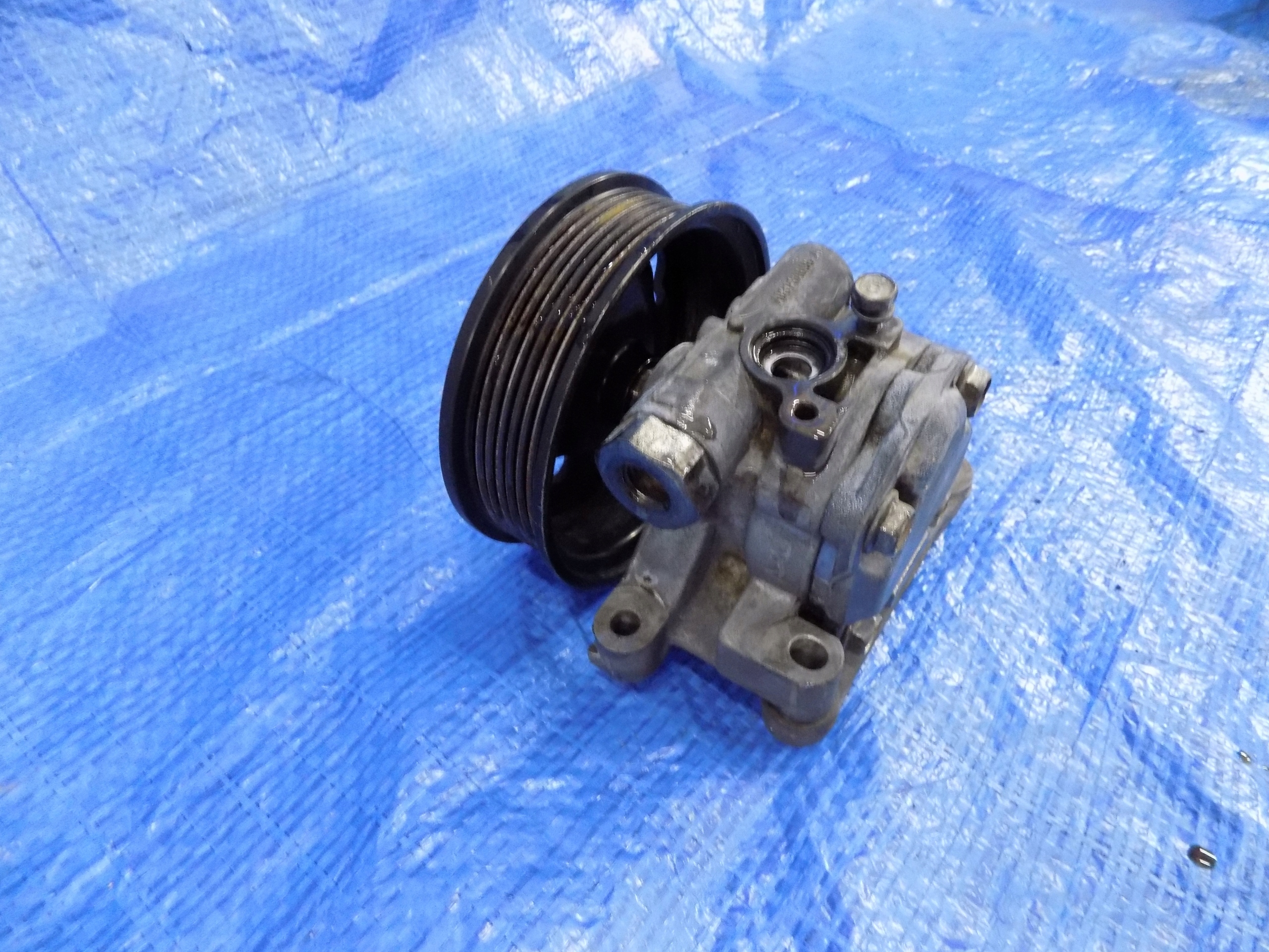 Pompa servosterzo FORD RANGER III 2,2TDCI 12