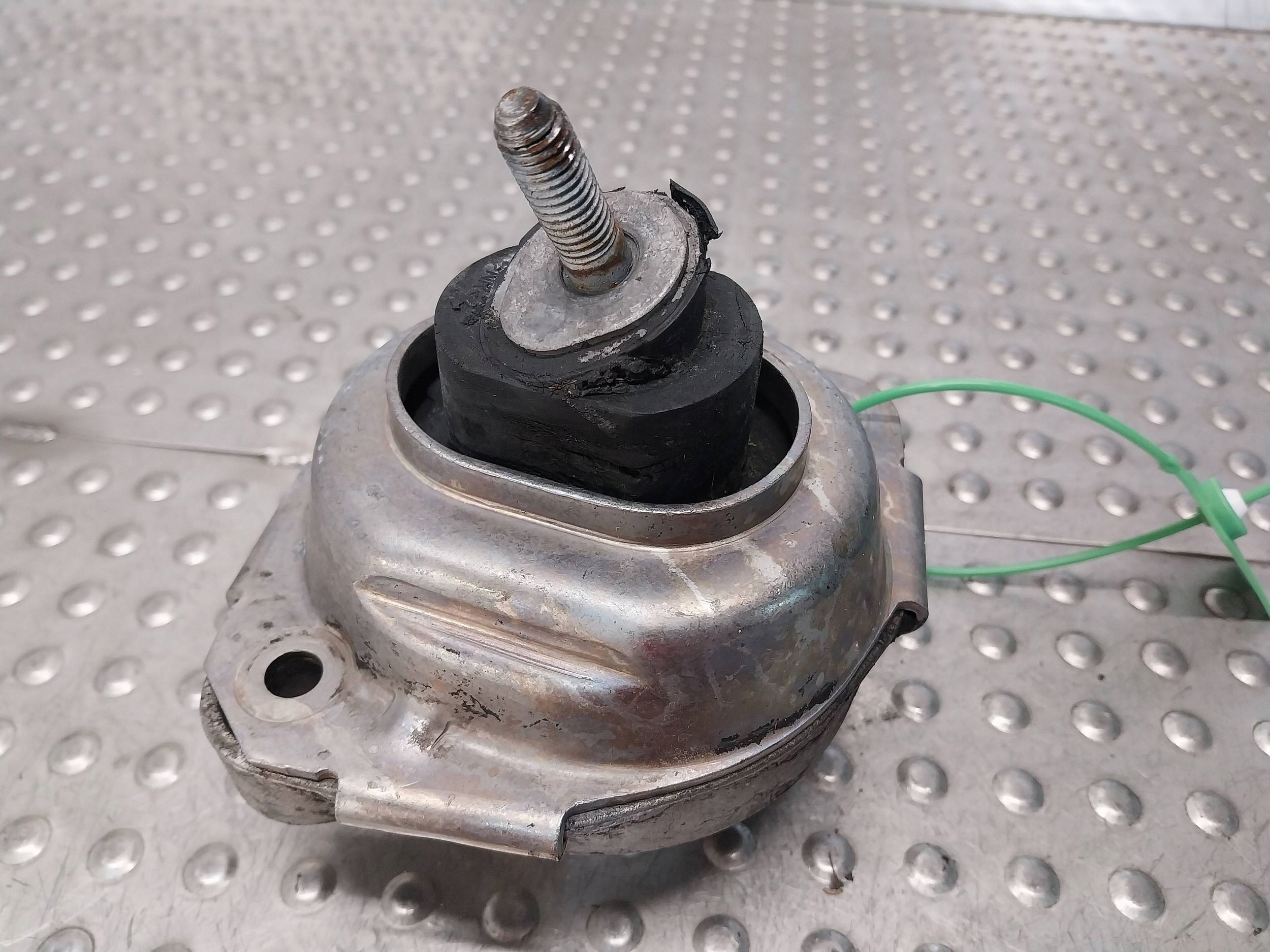 holder engine mount right 3400342 BMW X3 E83 LCI
