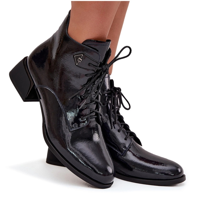 Dámské Kotníkové Boty Z Přírodní Lakované Kůže Artiker 57C1117 Černé 36