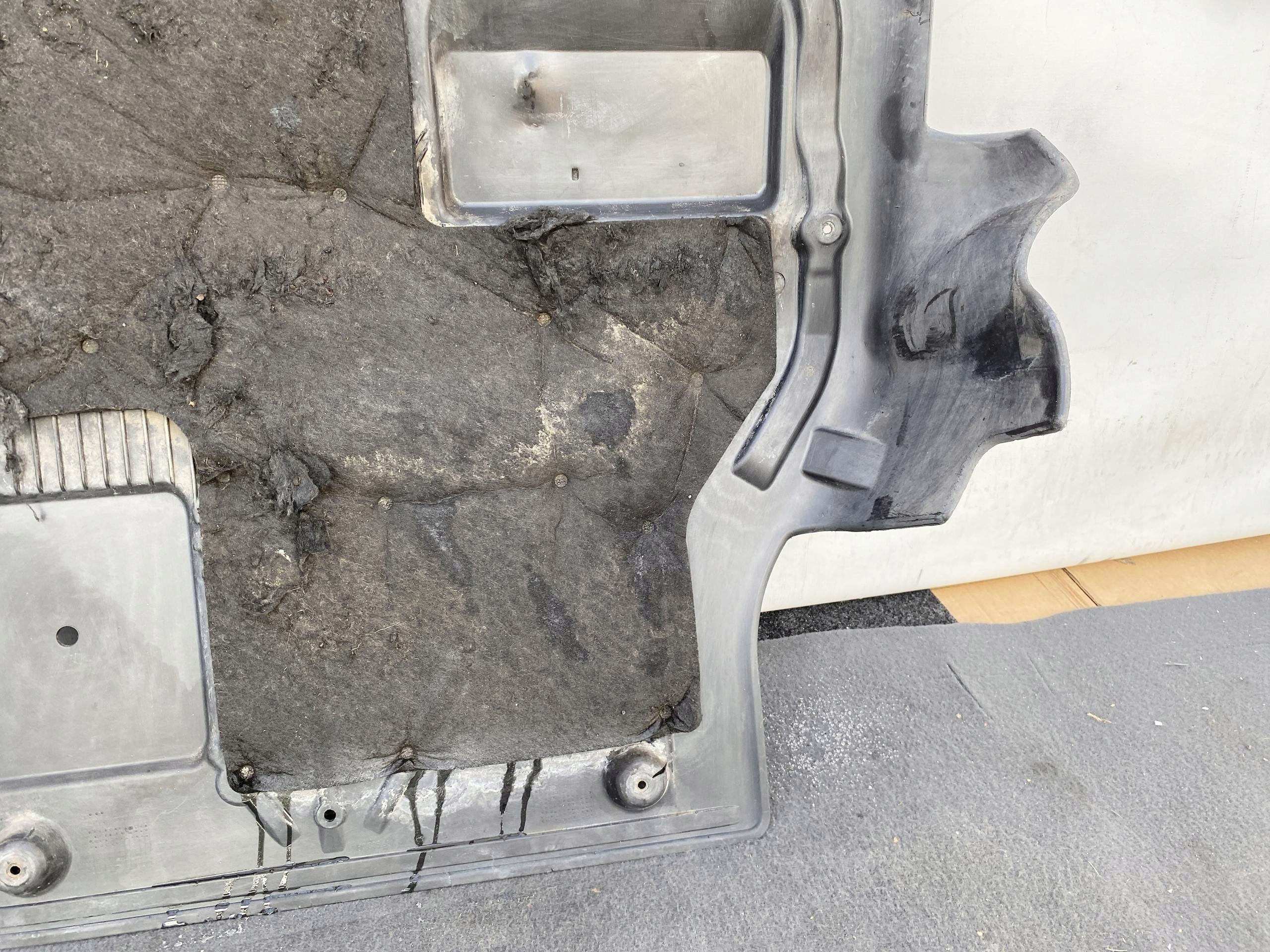 VW TRANSPORTER T5 LIFT 09- cover lower below engine PODWOZIE original