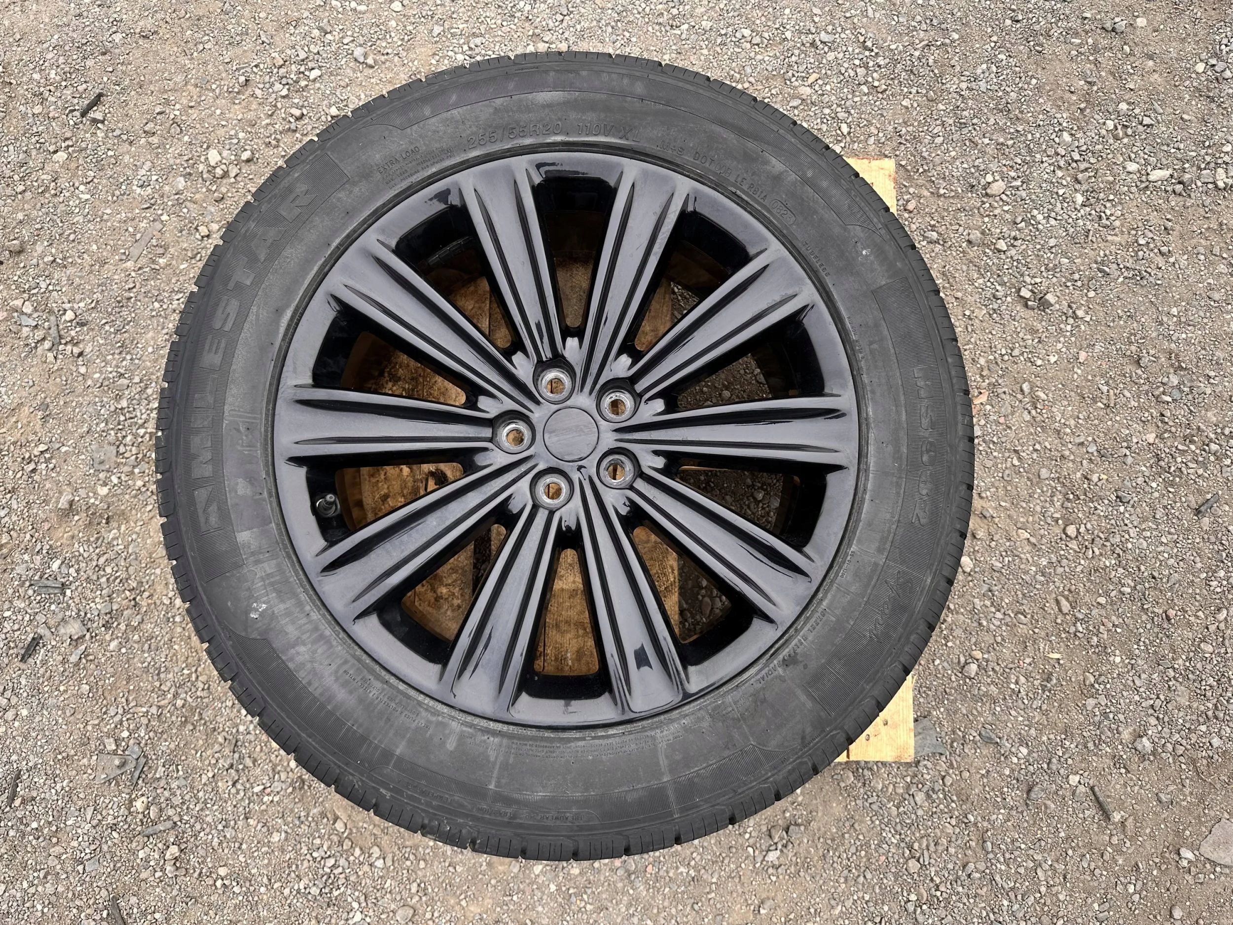 kolo kola disk disk 20" 255/55/20 20x8jx37.5 Ford Explorer 2020+