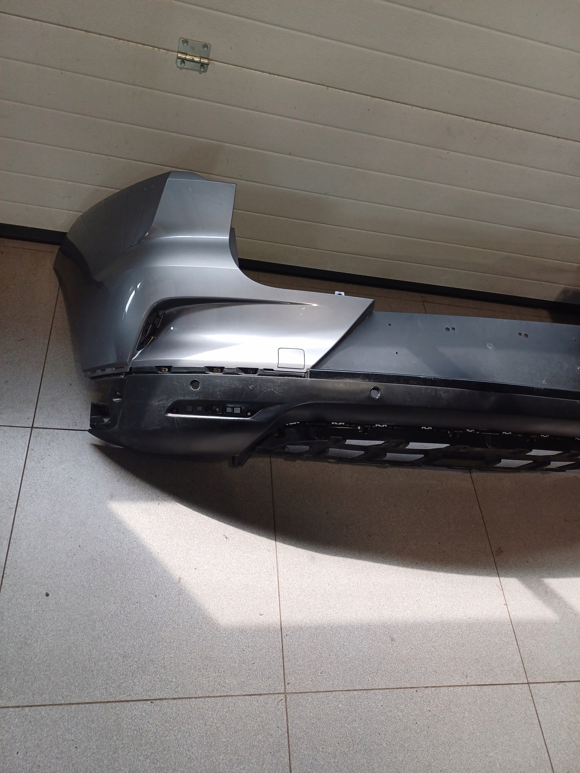 Paraurti posteriore posteriore JAGUAR e -PACE 18R- J9D3-17926-A 4 X PDC
