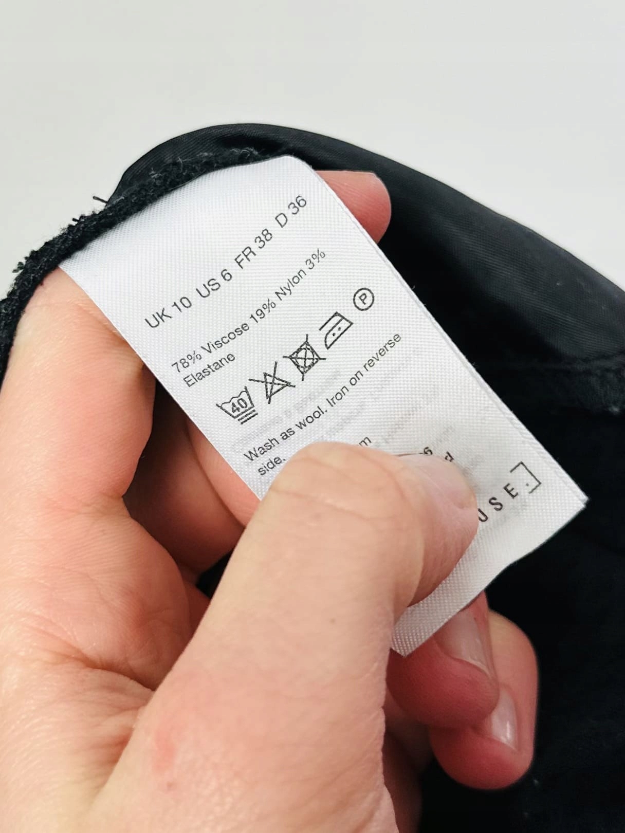 Spodnie cygaretki tłoczone M 38 Warehouse Zapięcie zamek