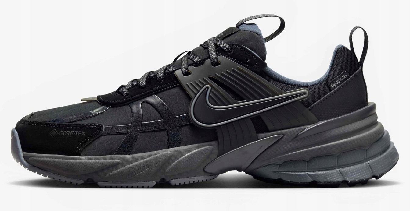 Nike V2K Run Gtx FZ2622-001 sportovní boty s membránou Gore-Tex 47,5