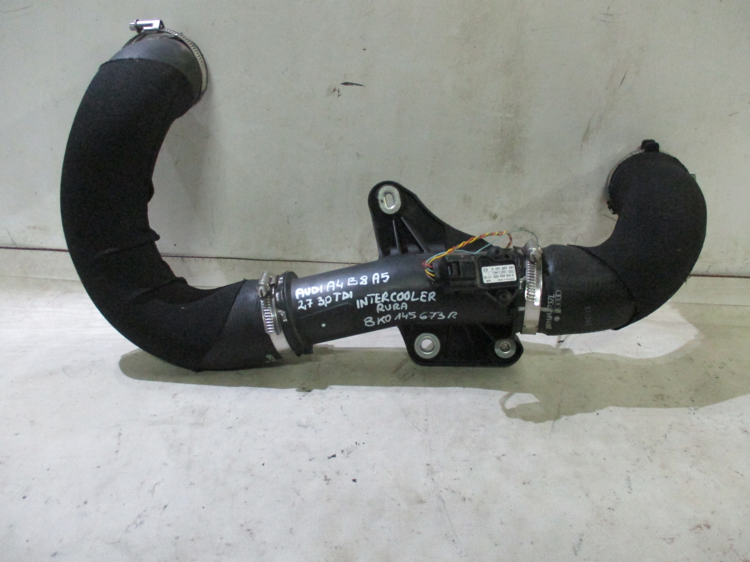 ROHR INTERCOOLER AUDI A4, B8,A5, 2,7 3,0 TDI 8K0145673R