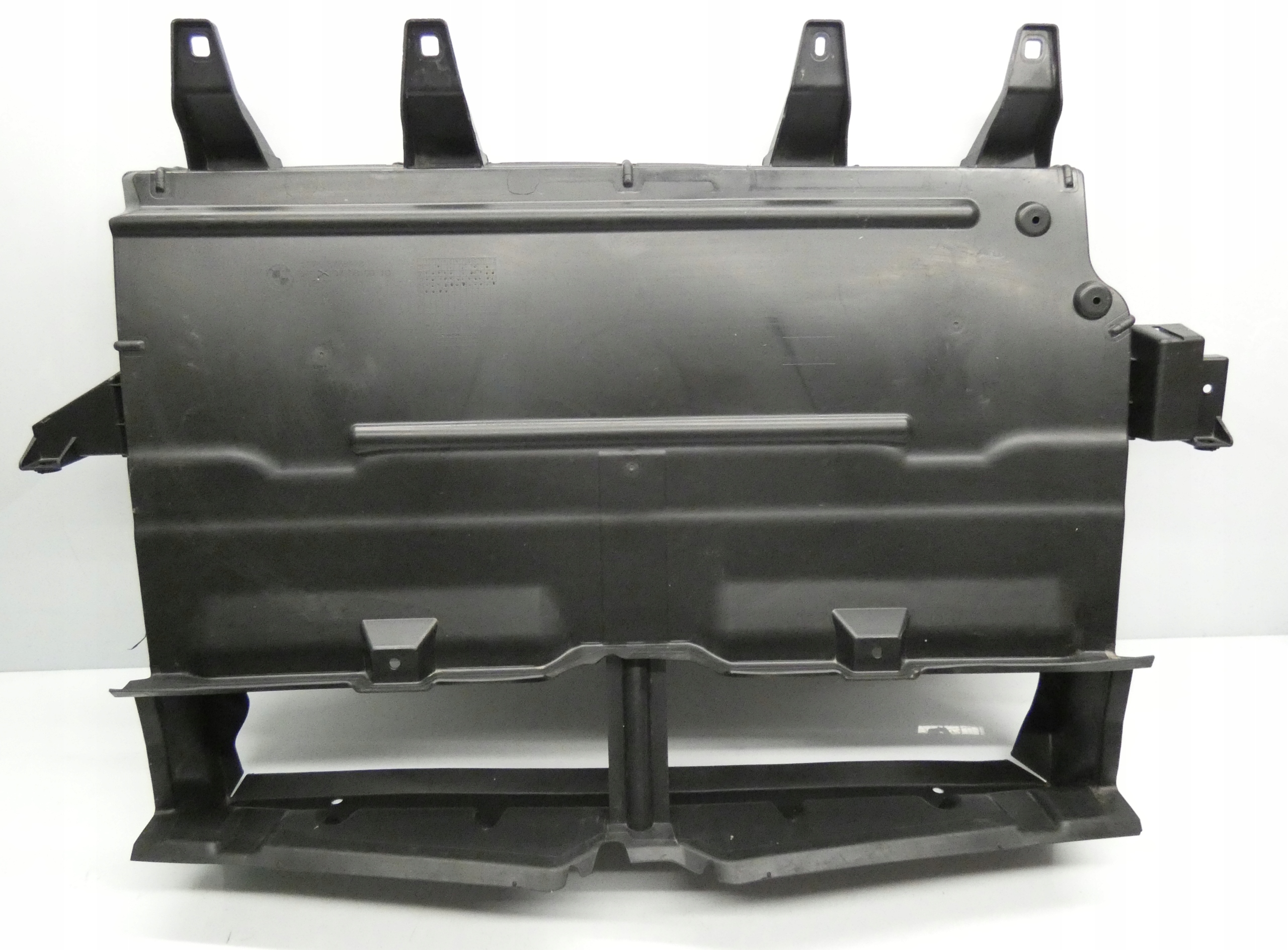 BMW IX I20 8738428 intake air drain