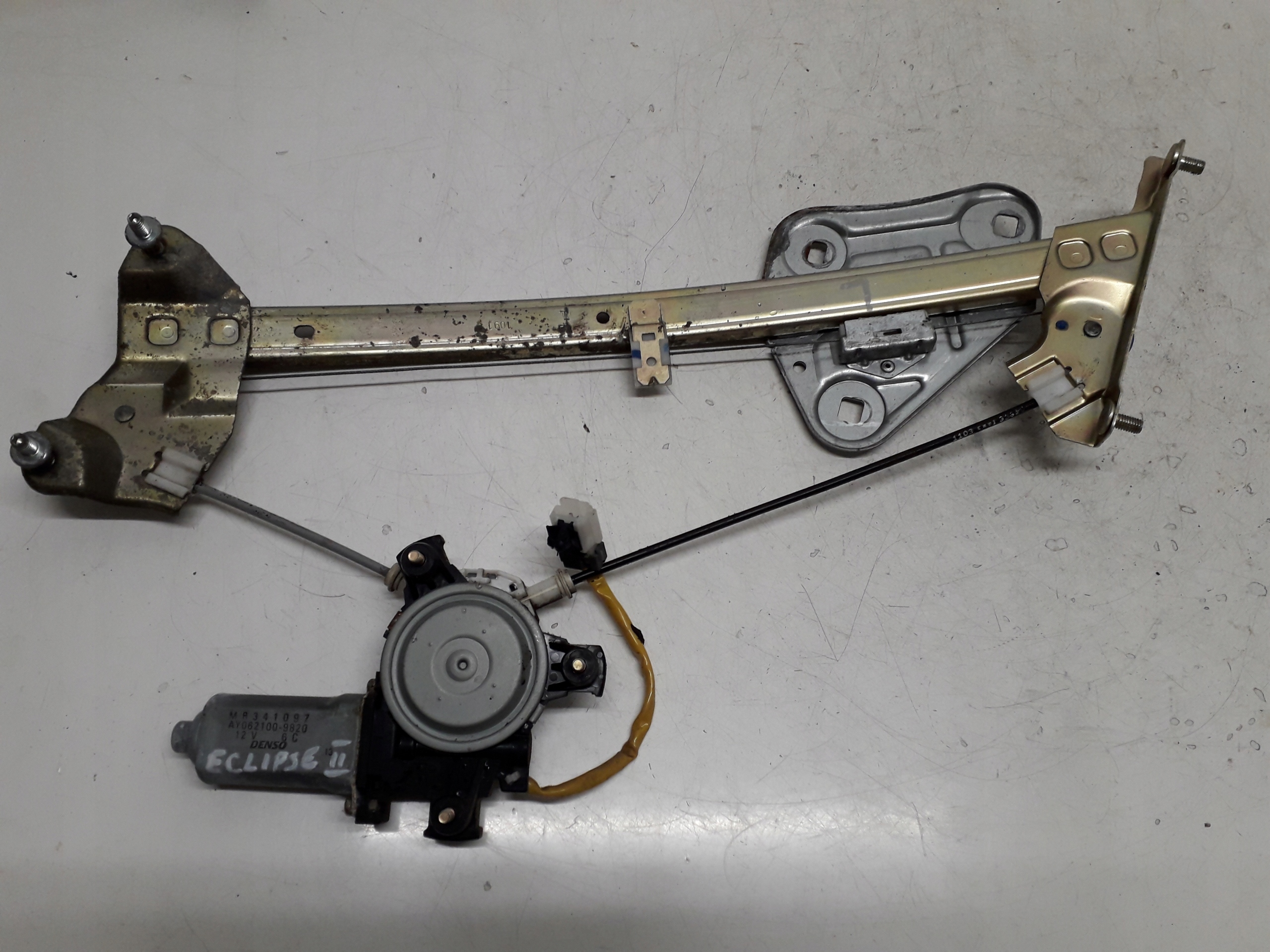 MITSUBISHI ECLIPSE 3G 99-05 MECHANIZM SZYBY LEWY PRZÓD MR341097