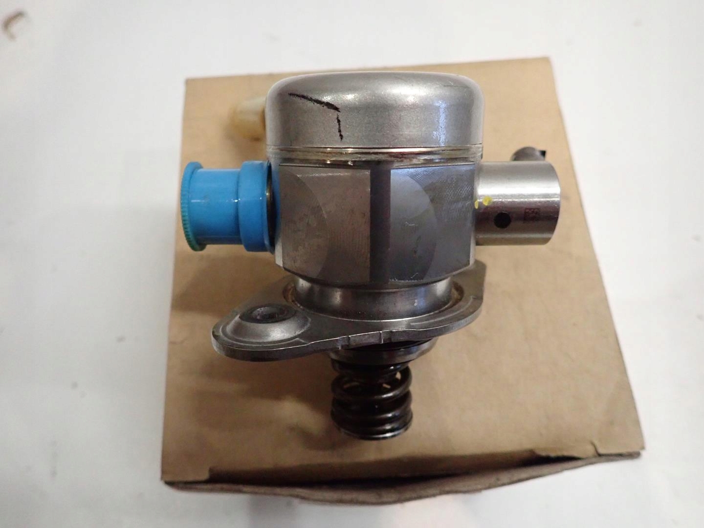 POMPE ALIMENTATION CARBURANT PRESSION HYUNDAI KIA 35320-2B410