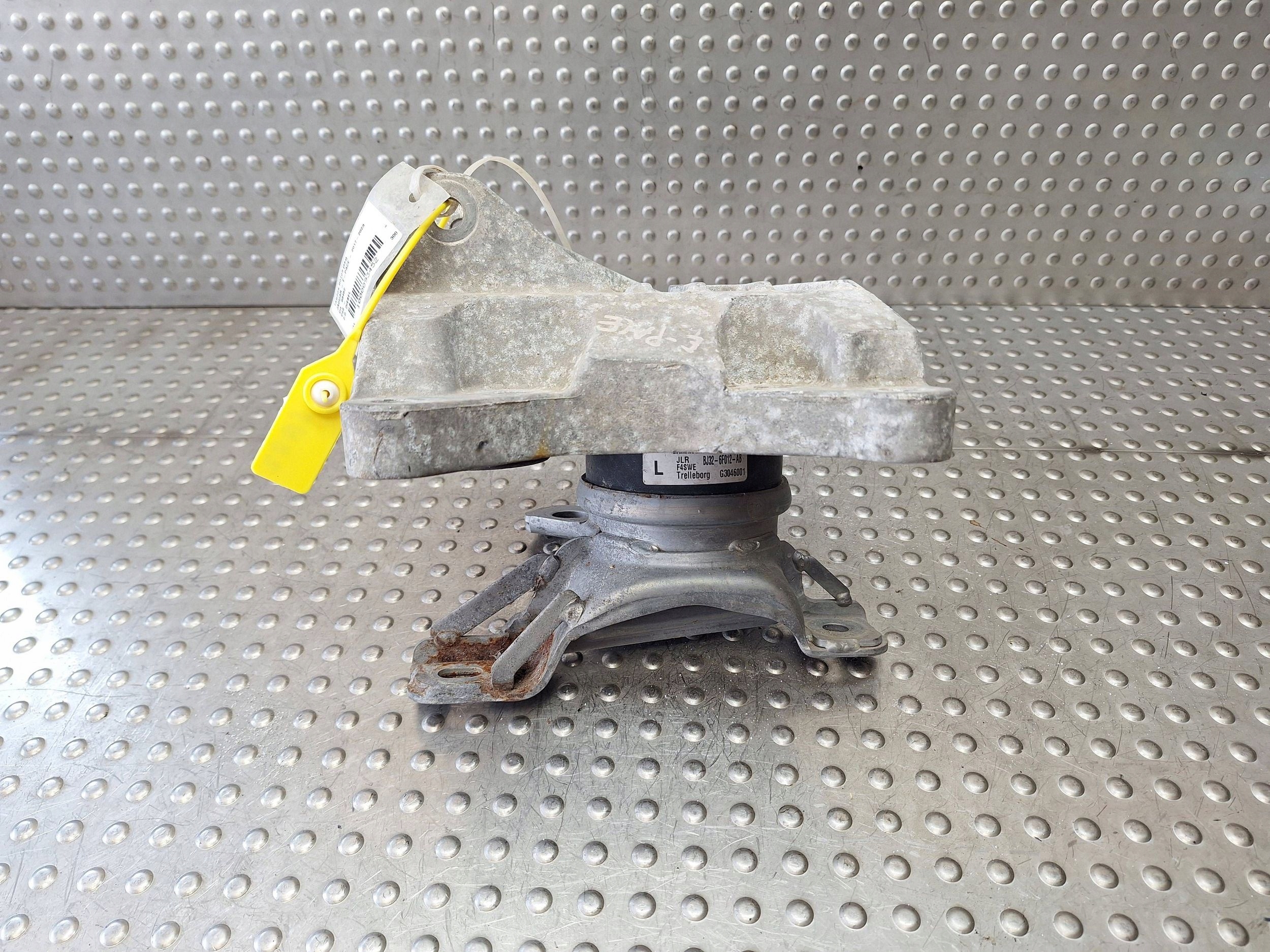 holder engine mount BJ32-6F012-AB GJ32-6P096-AF JAGUAR E-PACE X540 LIFT