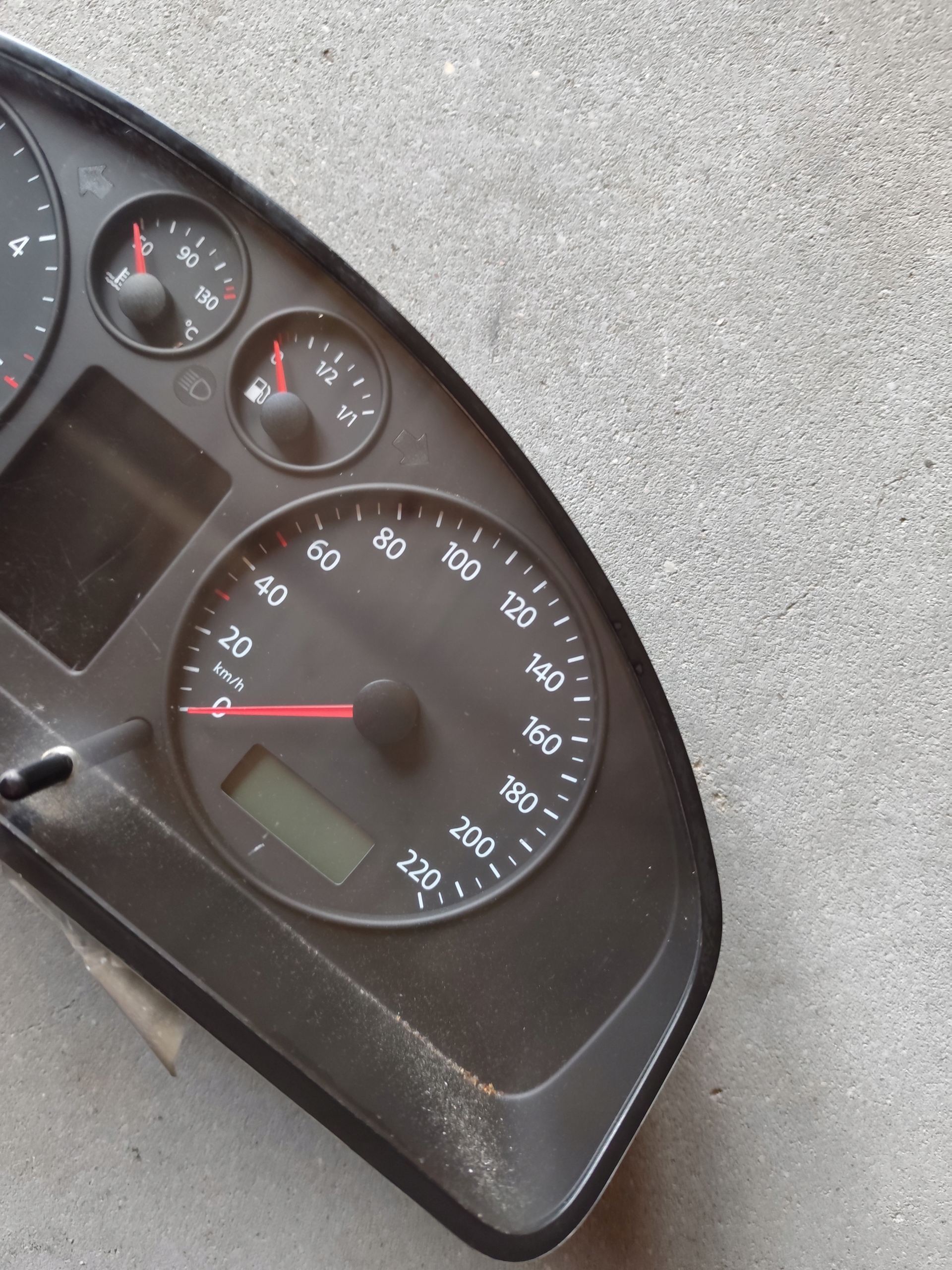 dials dials predkosciomierz VW T5 7H0920870E
