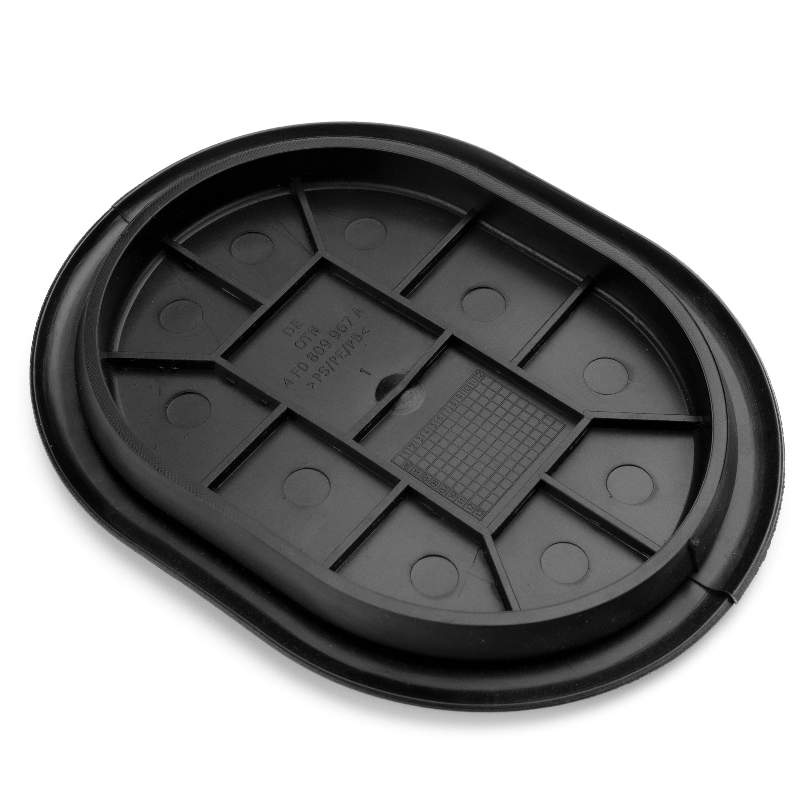 ZAŚLEPKA NADKOLA PRZÓD DO AUDI A6 C6 2005-2011 4F0809967B