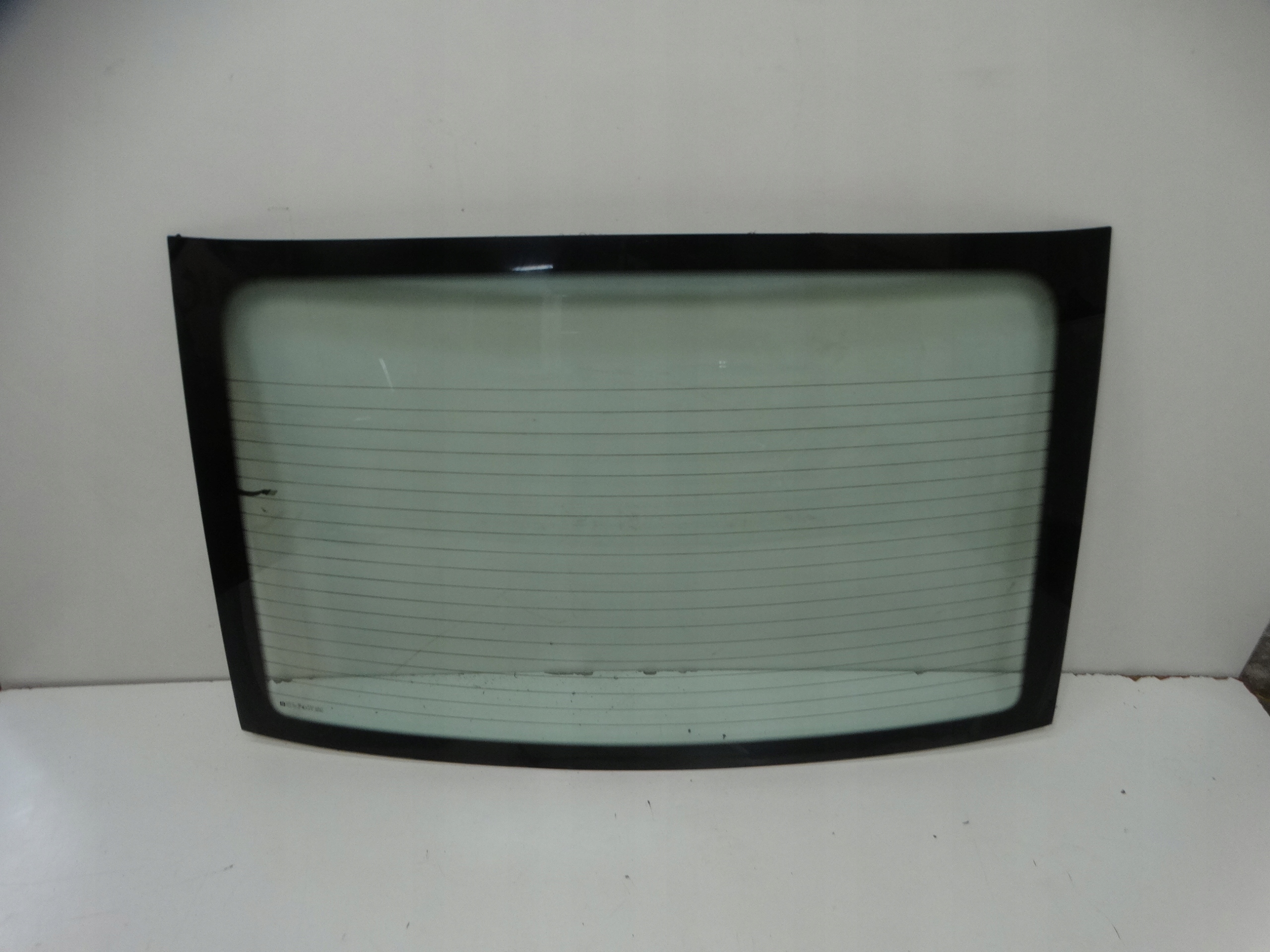 window rear OPEL VECTRA C sedan 43R-001057