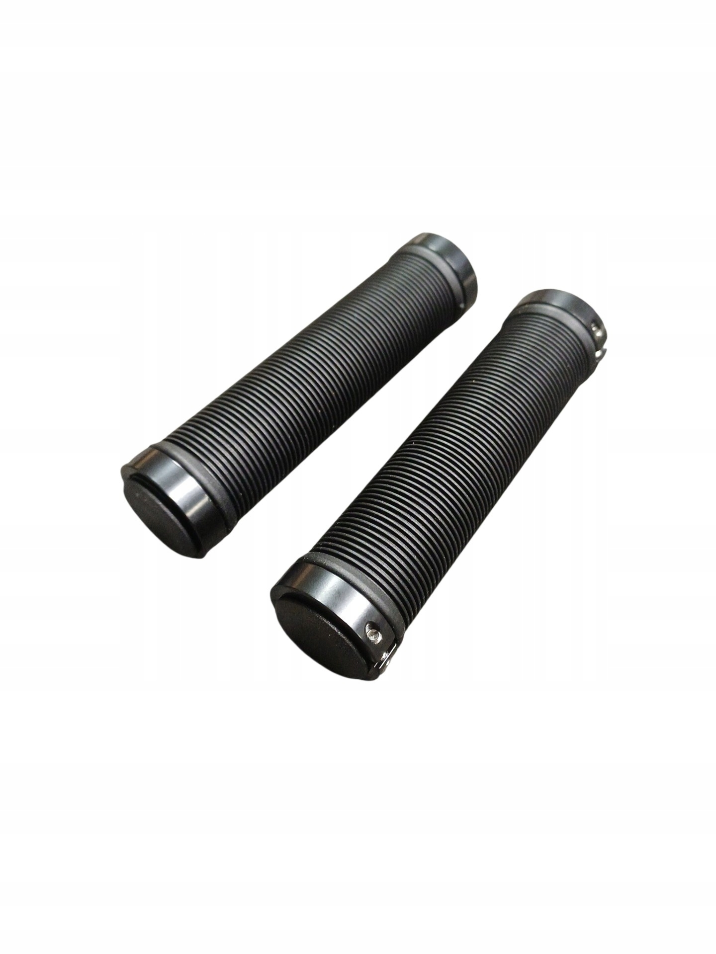 chwyty Spdrhl HLG225-02 Kraton 130mm 2 obejmy Czarne Prążki