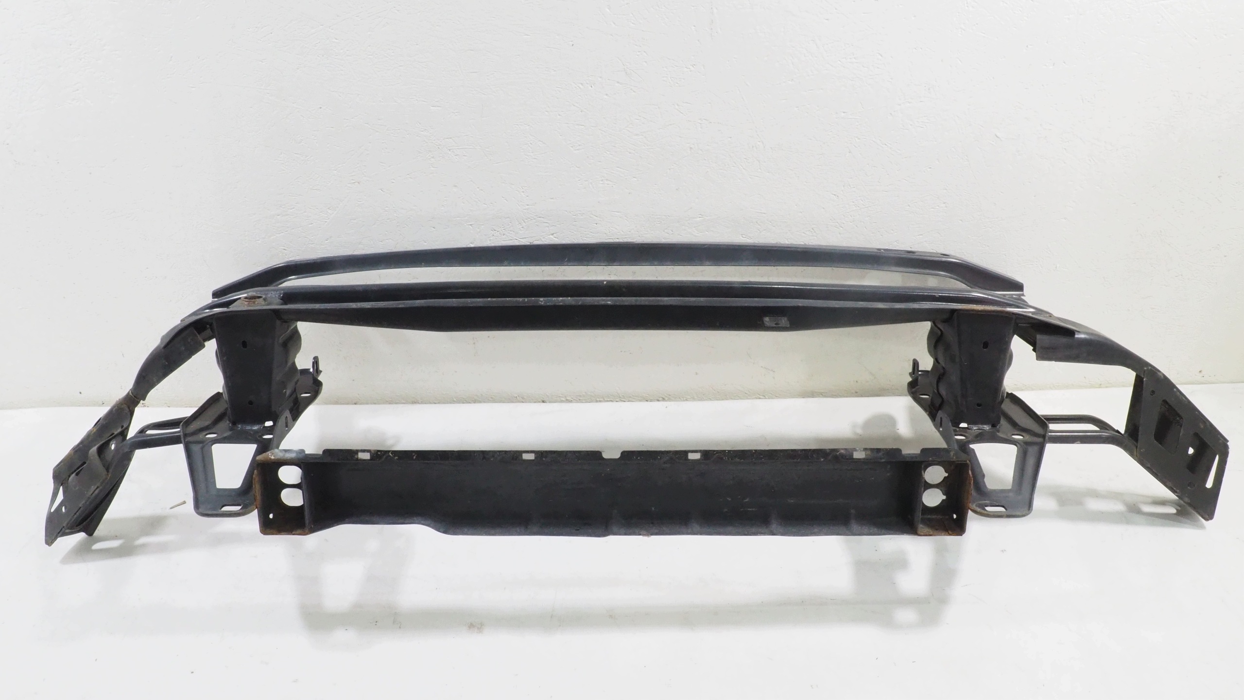 VW Crafter II support panel for radiators sider 7C0807109B