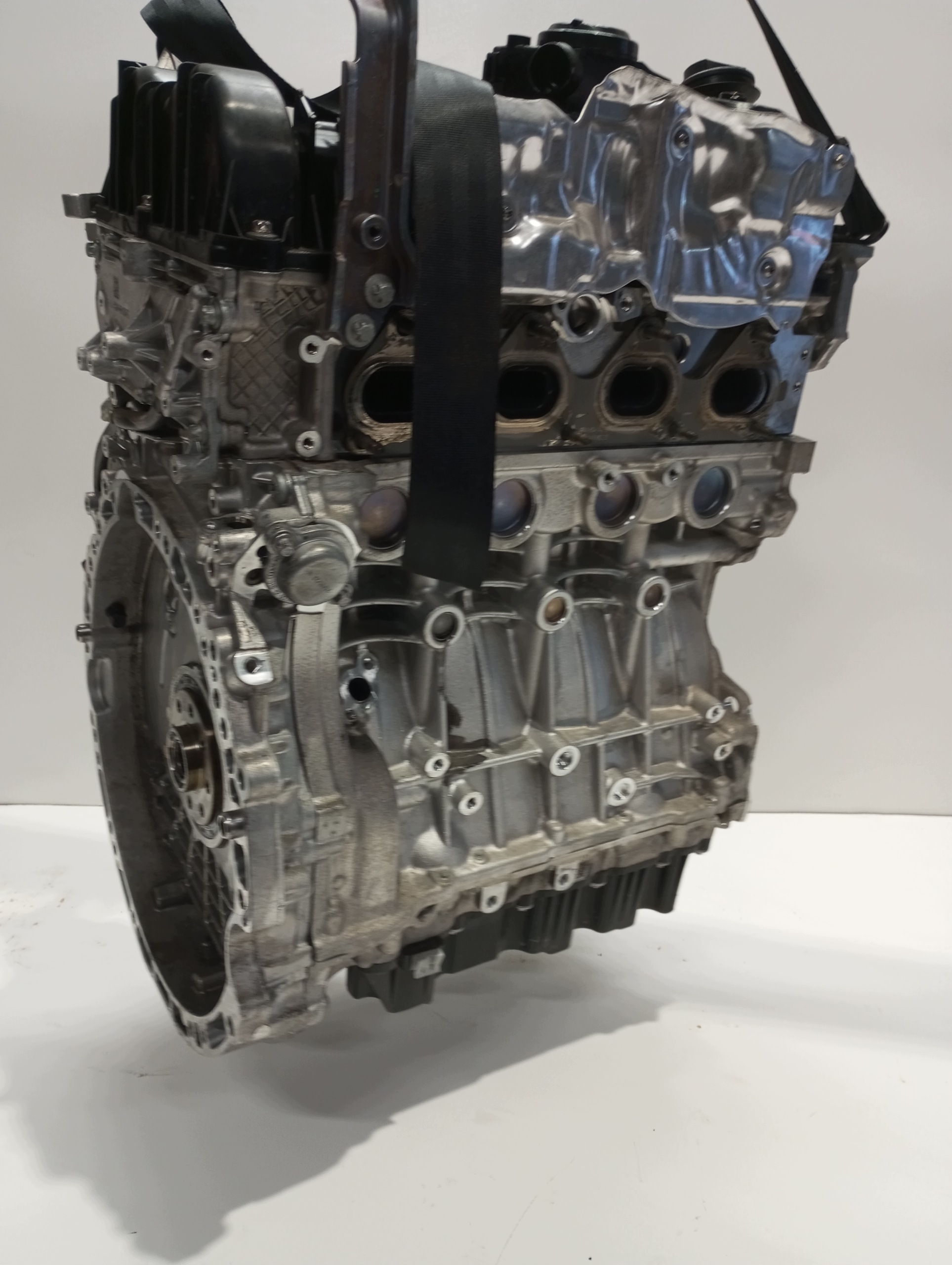 engine MOTOR unprotected pillar MERCEDES GLA 2.0D 654920