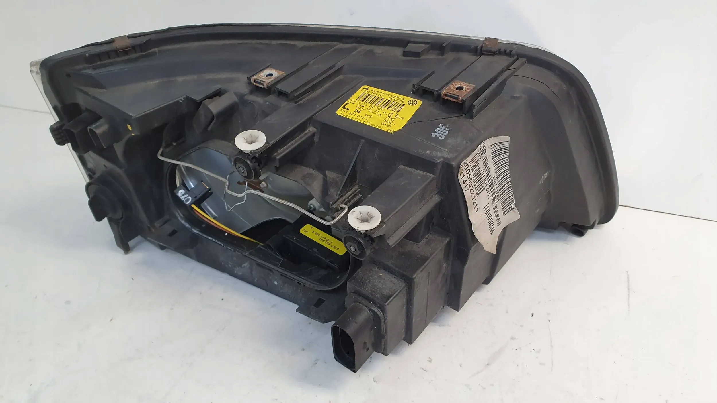 light front left 7H1941015L VW TRANSPORTER T5 MULTIVAN CARAVELLE 03