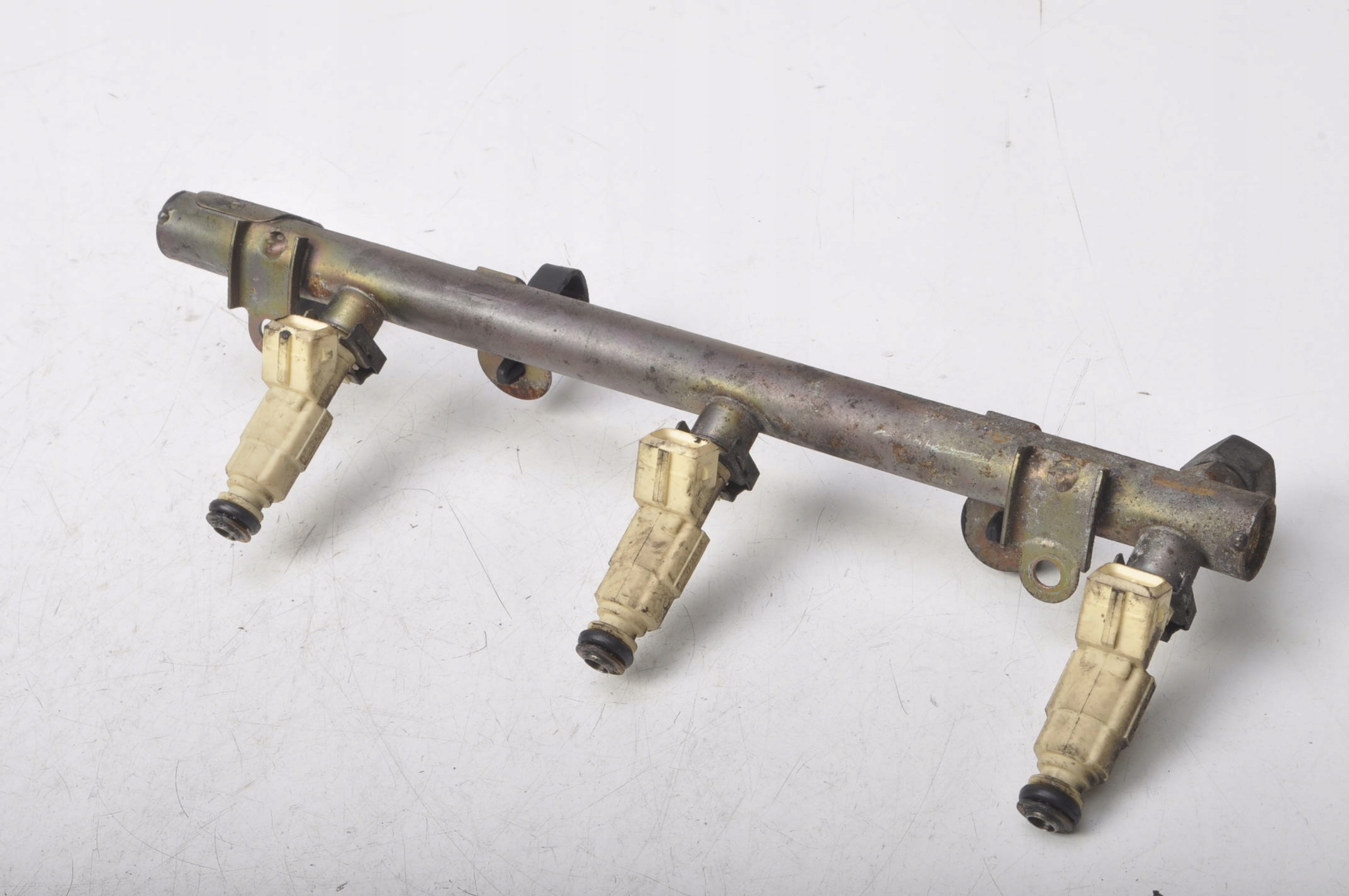 BOXSTER 986 2.7 LISTWA WTRYSKOWA 0280156053