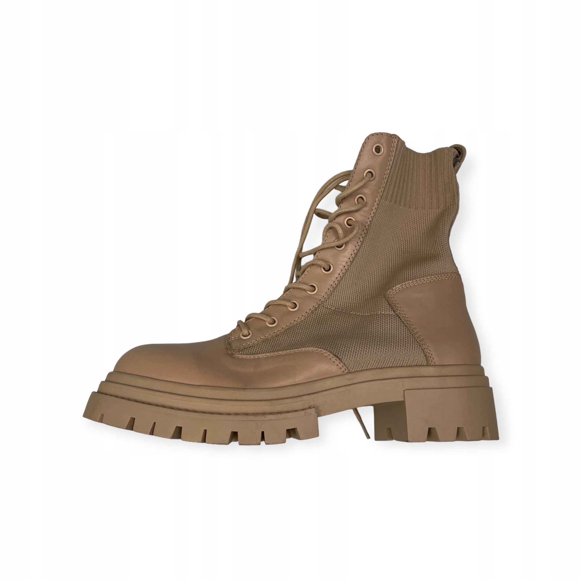 Nízké dámské kotníkové boty nad kotník šněrovací Aldo 40