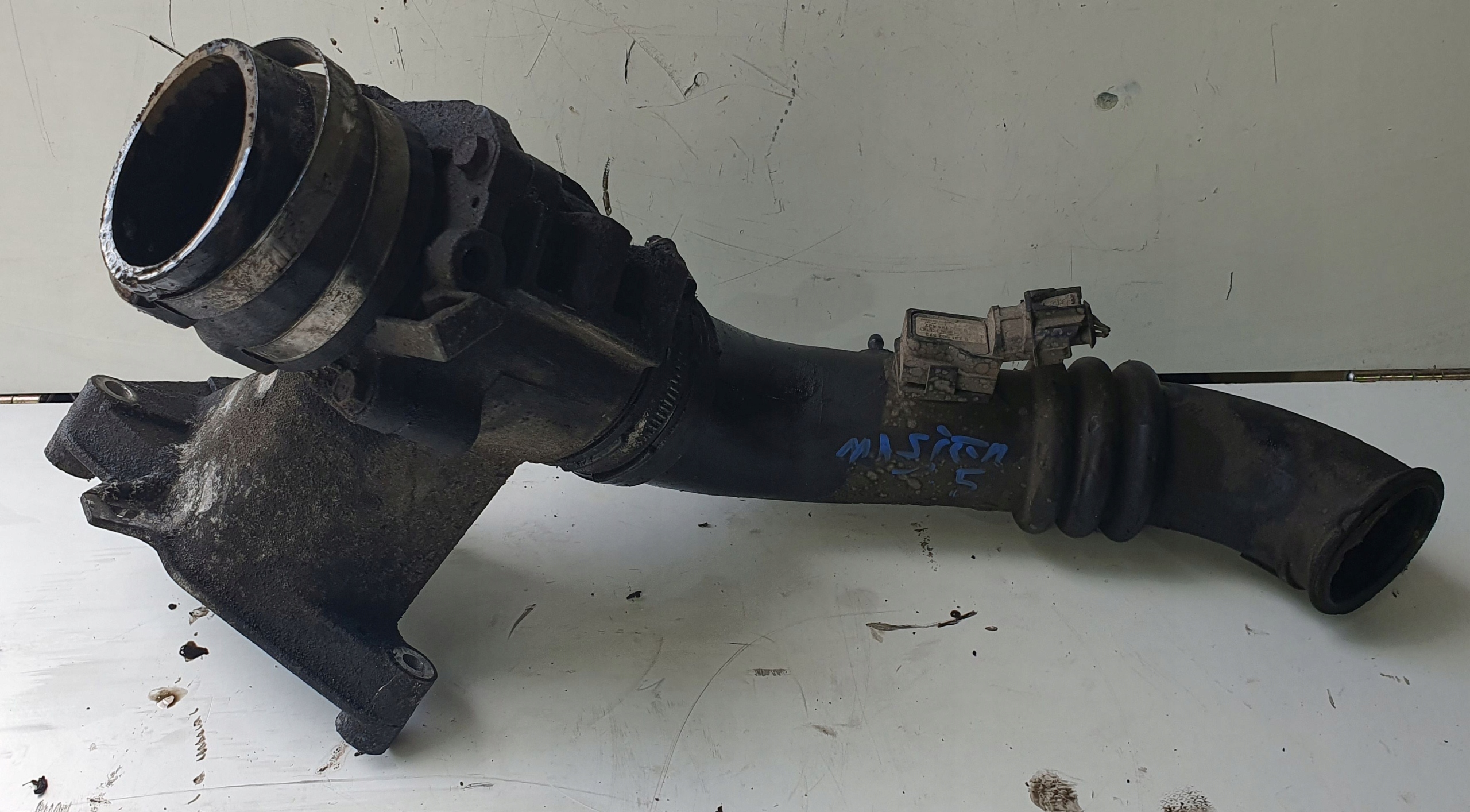 Renault Master 2 II 2.5 DCI 01- dolot rohr luft turbo