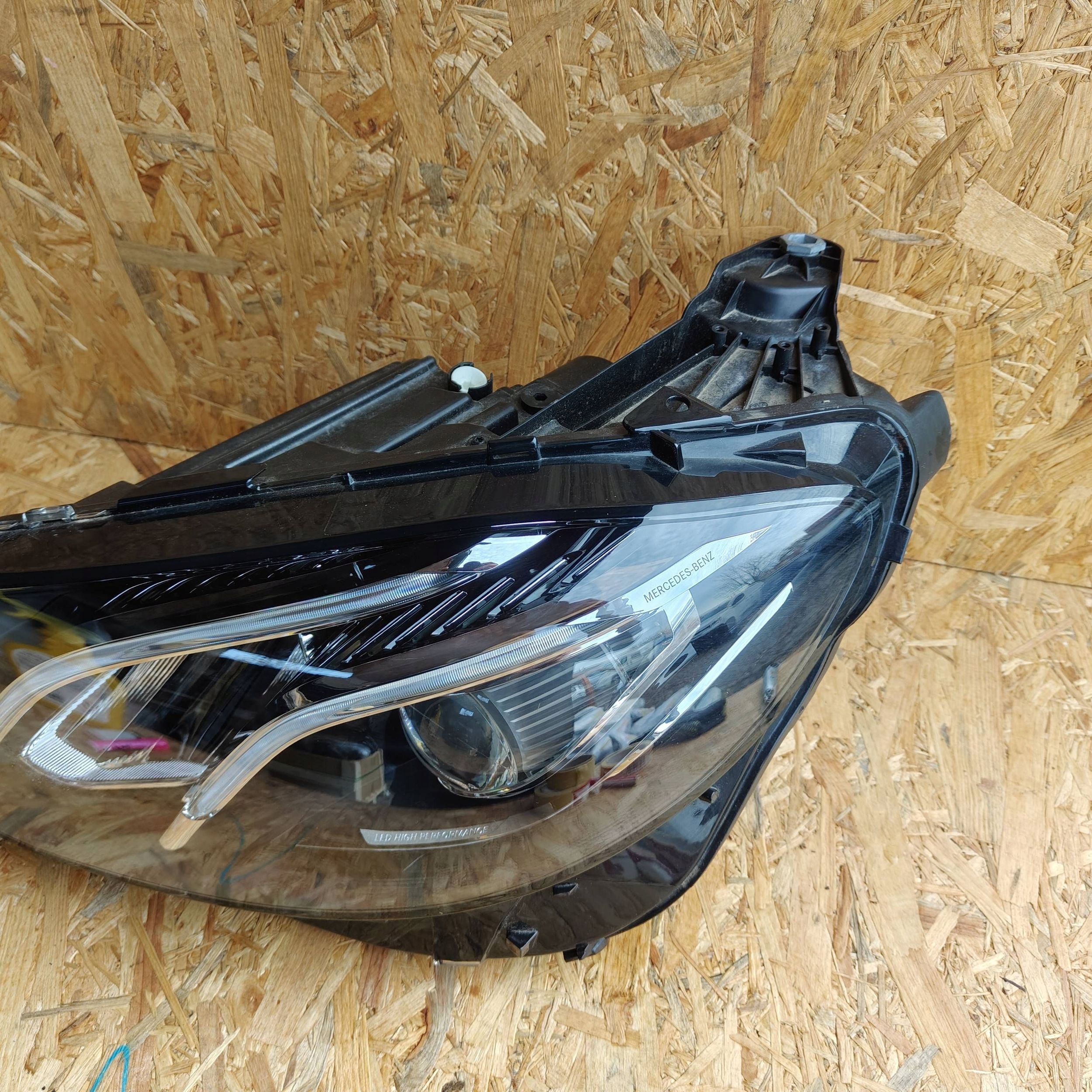Reflektor front side left Mercedes-Benz E W213