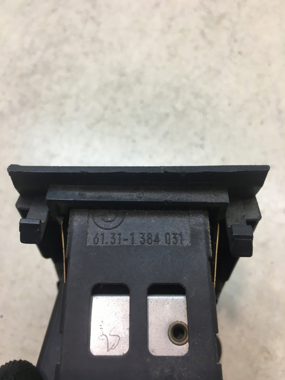 interruttore luci BMW E34 2.0 B 1391338
