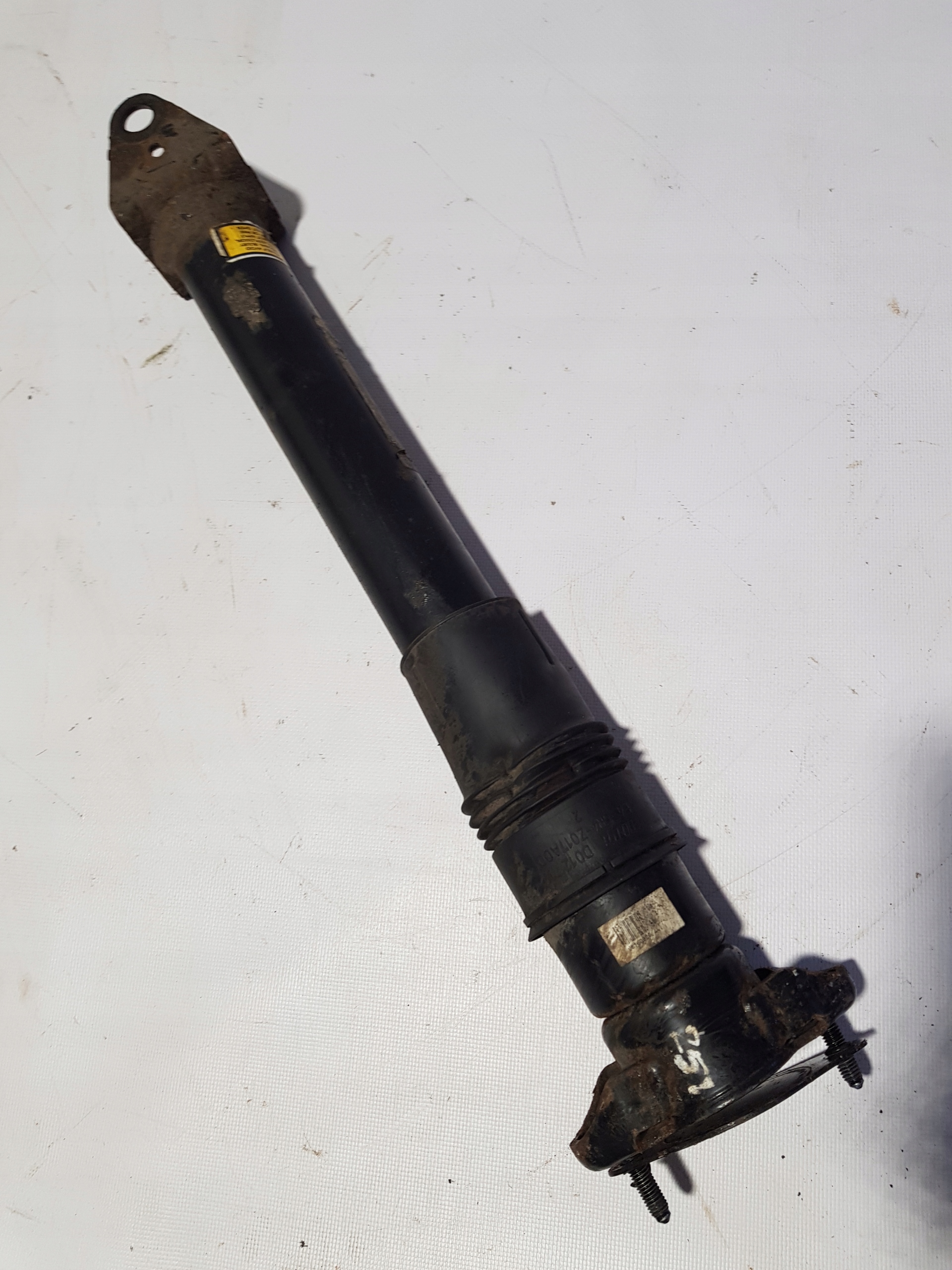 shock absorber rear part left right MERCEDES W251