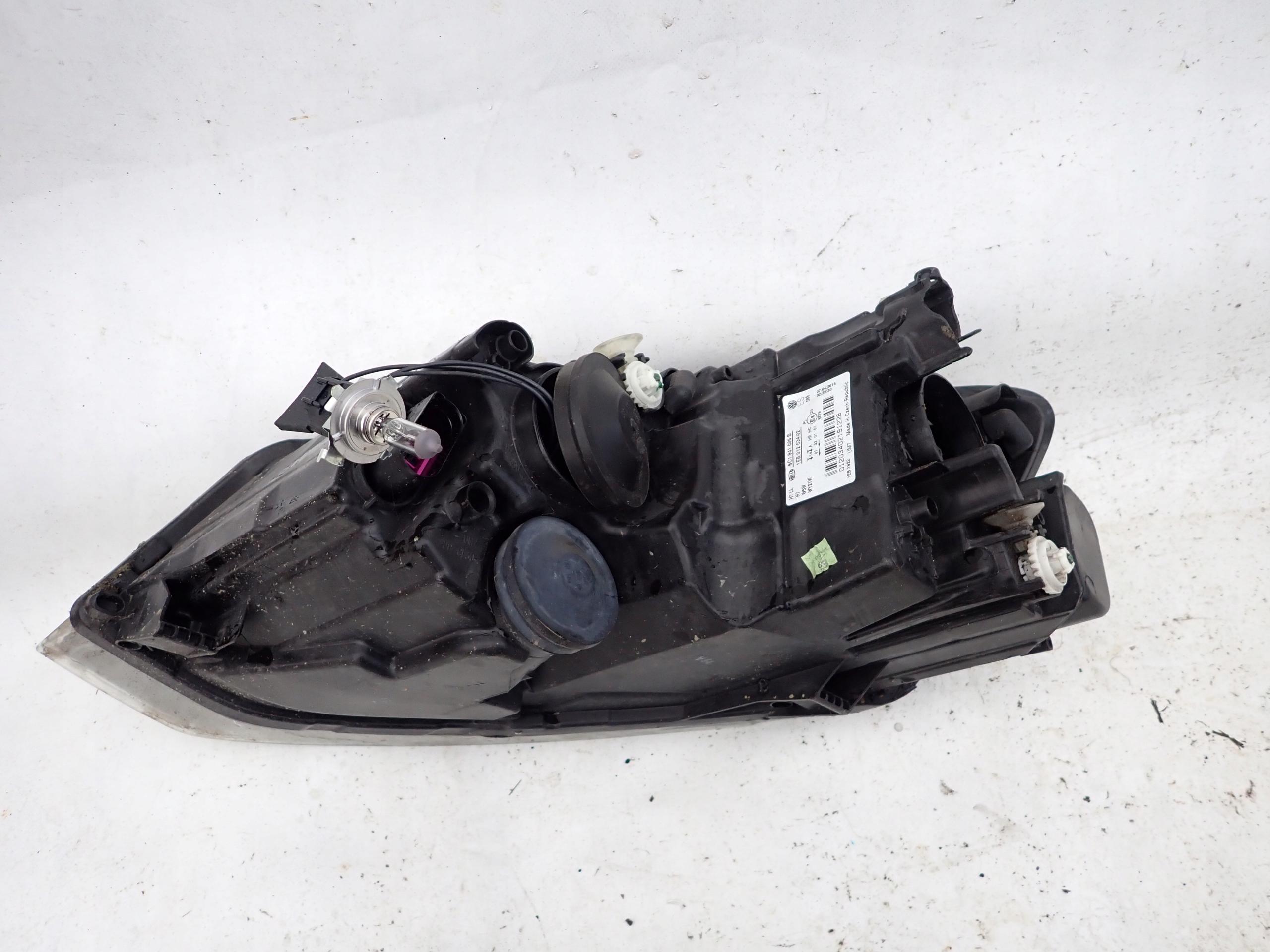 VW POLO V 6C LIFT 14- light right front PUSZKA