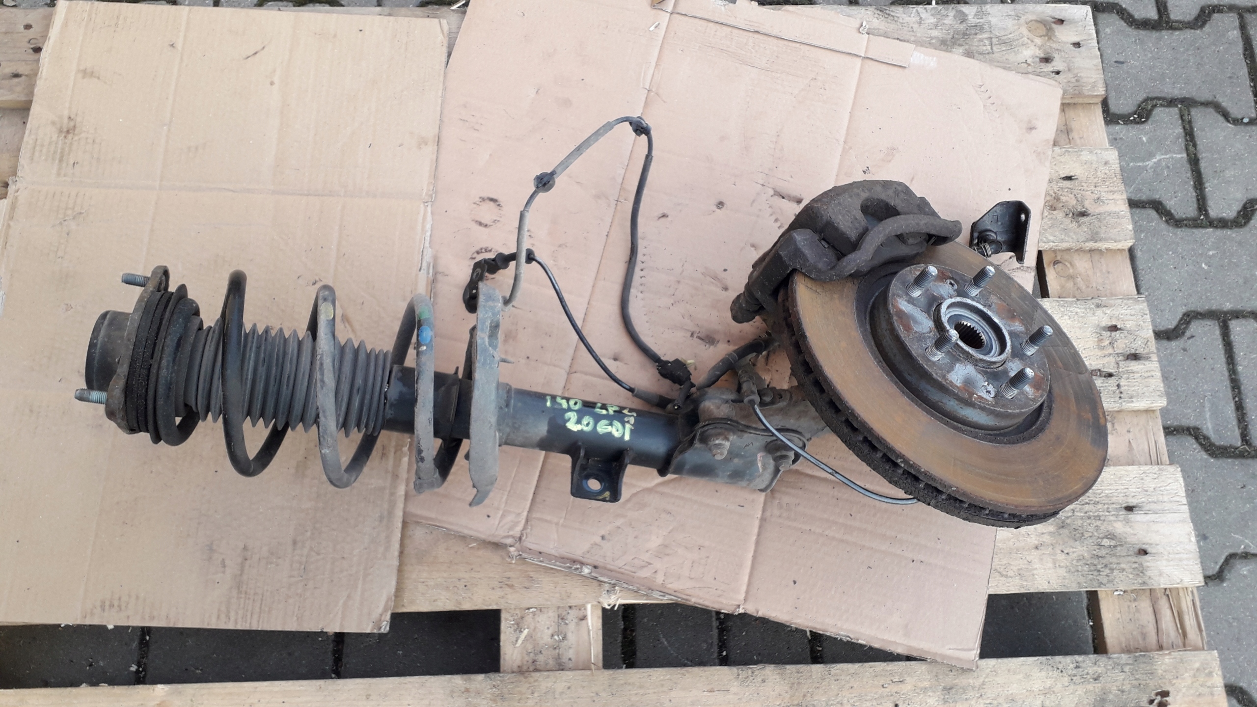 HYUNDAI I40 2.0 GDI кросовер AMOR передній лівий