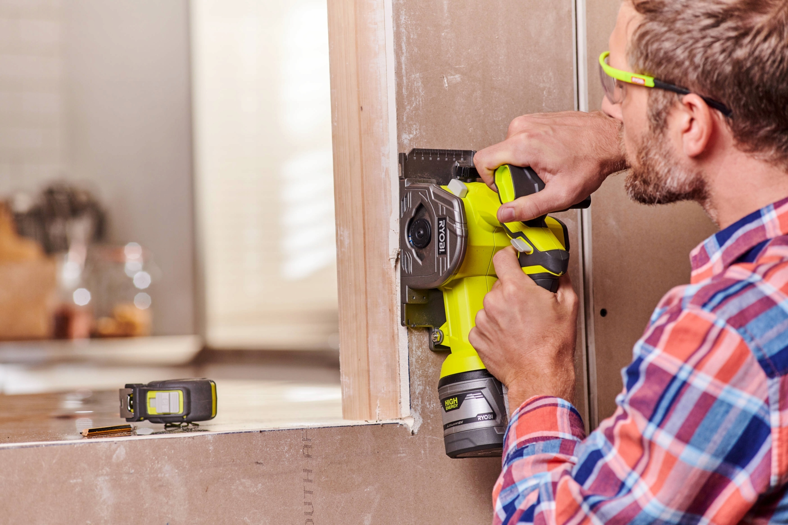 RYOBI PIŁA R18MMS PILARKA TARCZOWA 18V 85mm +2Ah Prędkość obrotowa 425 rpm