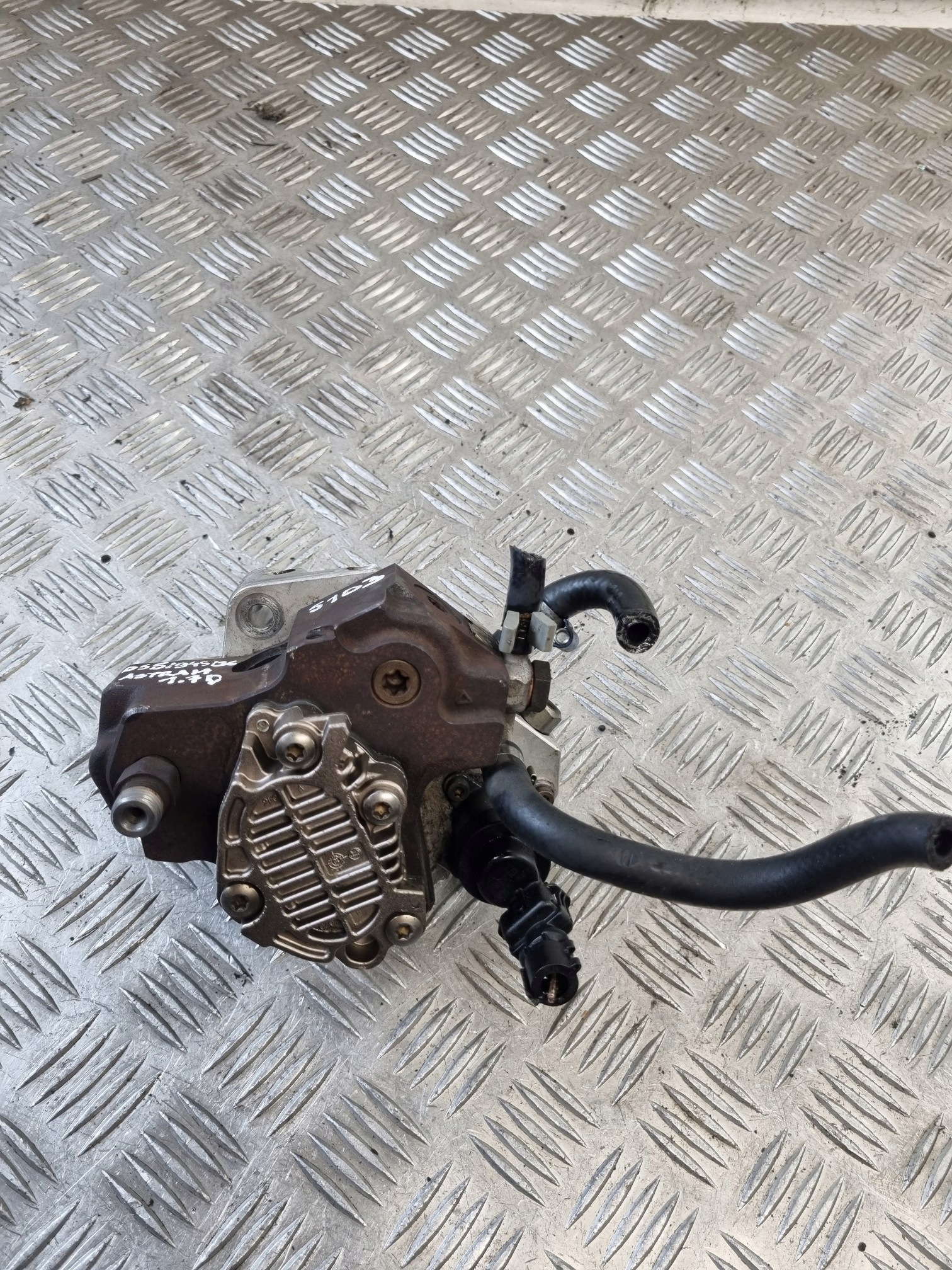Einspritzpumpe OPEL ASTRA H 1.7 D