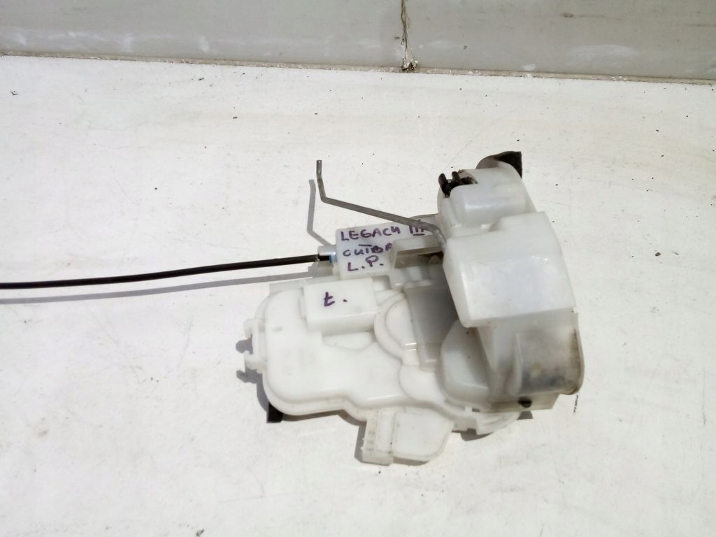 Subaru Outback IV lock left front