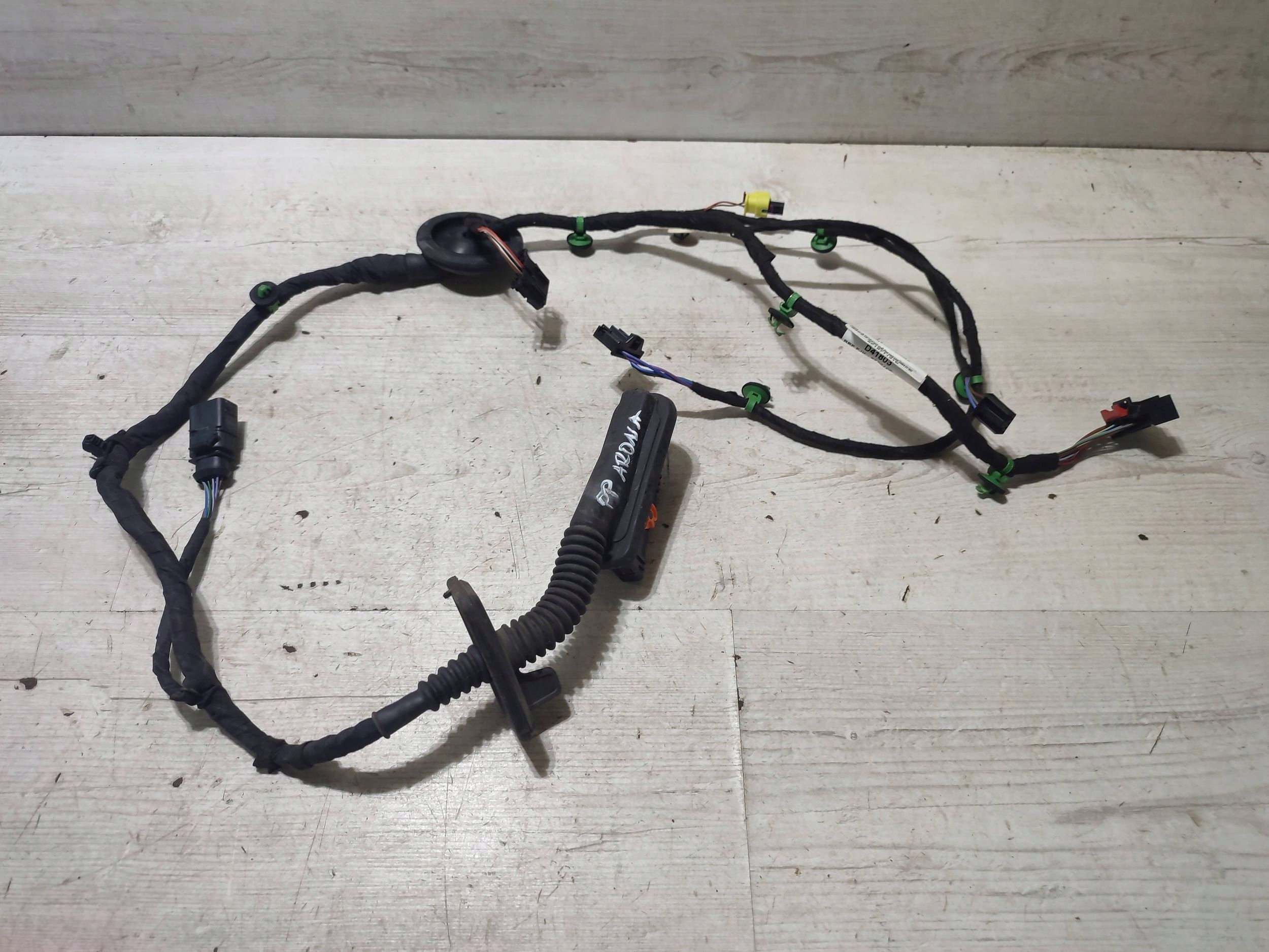 Seat Arona 2019 front right bundle przewodow door przednich