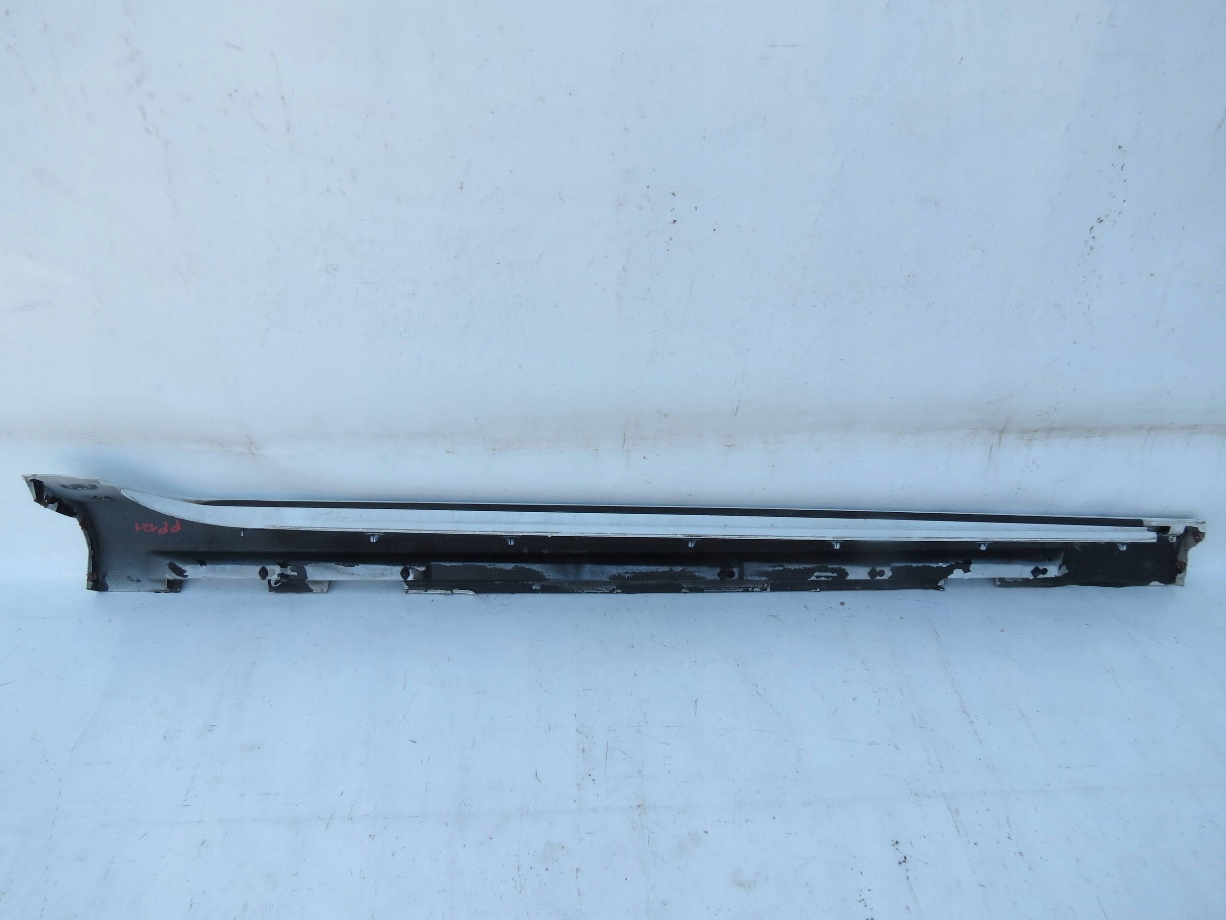 moulding threshold left front left VOLVO V60 S60 II 31333004