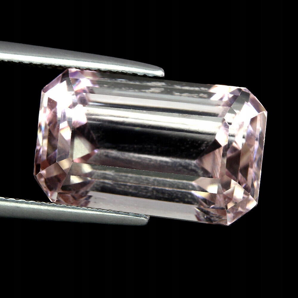 Přírodní kámen kunzit 20.21ct Vvs růžový