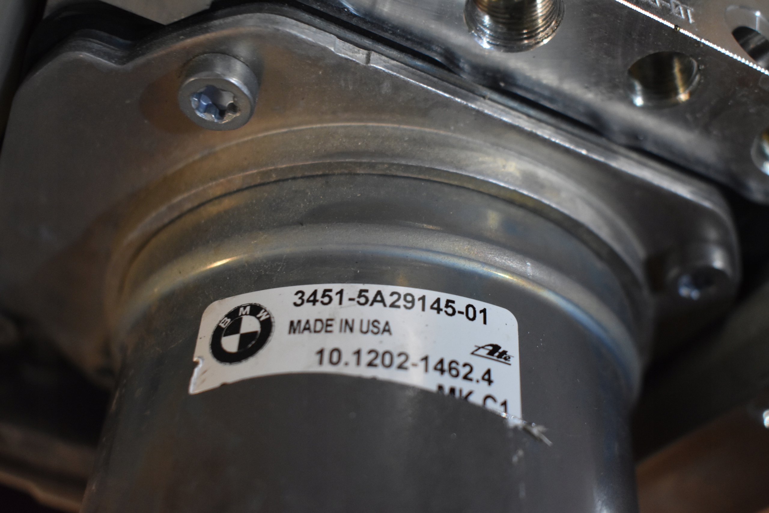 IDEALNA Pompa ABS BMW G05 G06 1