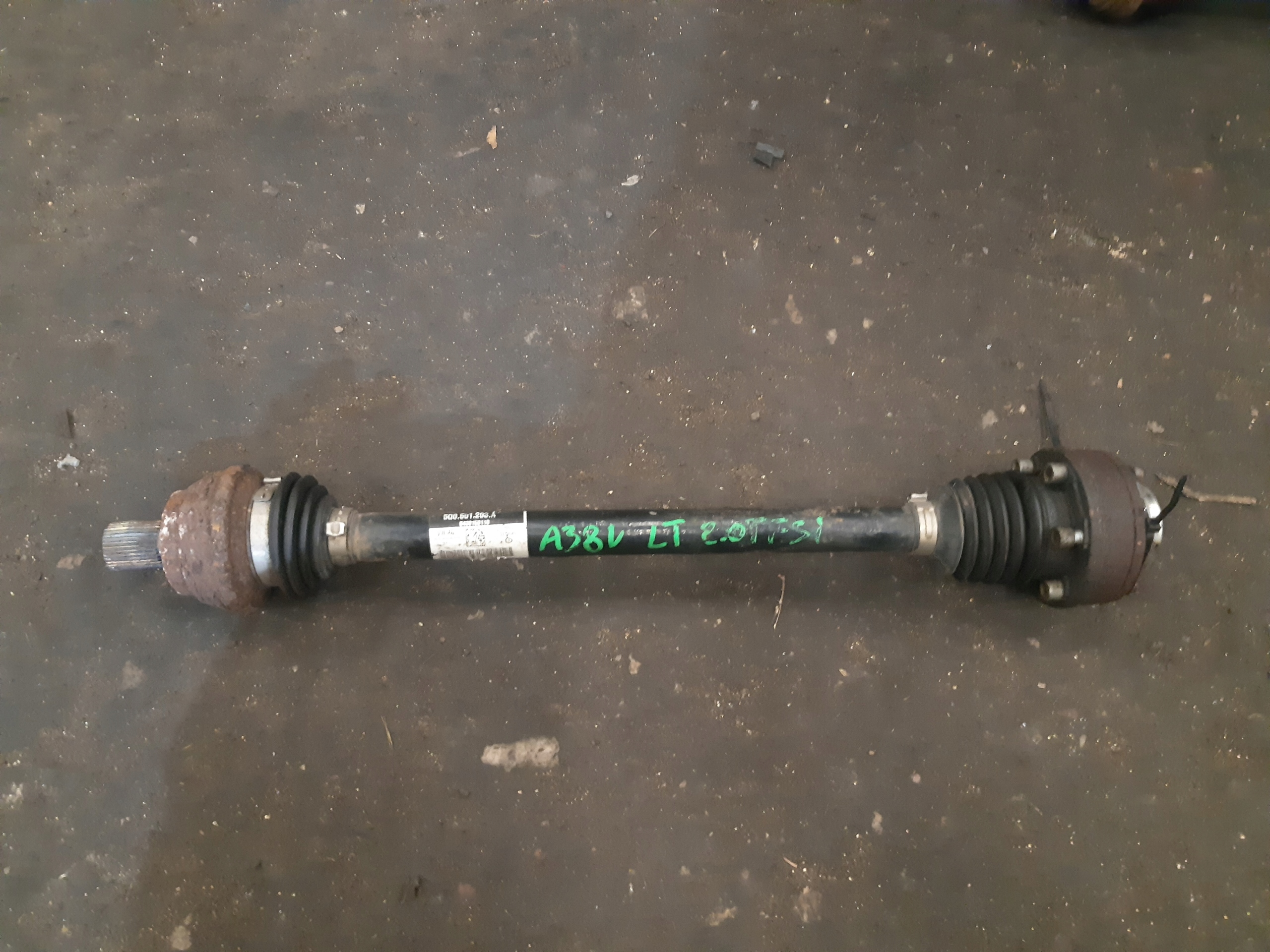 AUDI A3 8V semi-axis left rear part left rear 5Q0501203A