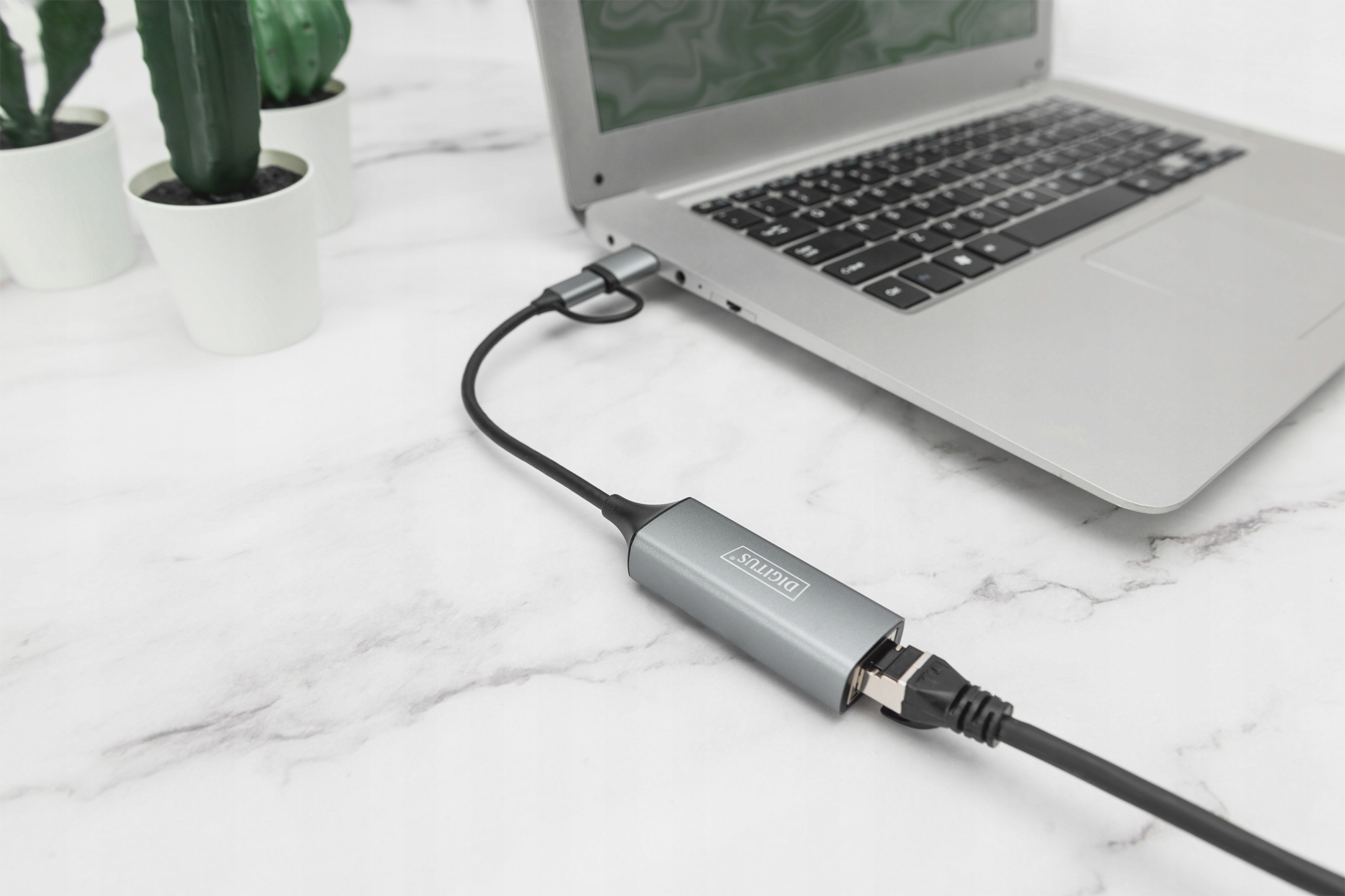 DN-3028 USB3.0/USB C 3.1 to 2.5G Ethernet Adapter
