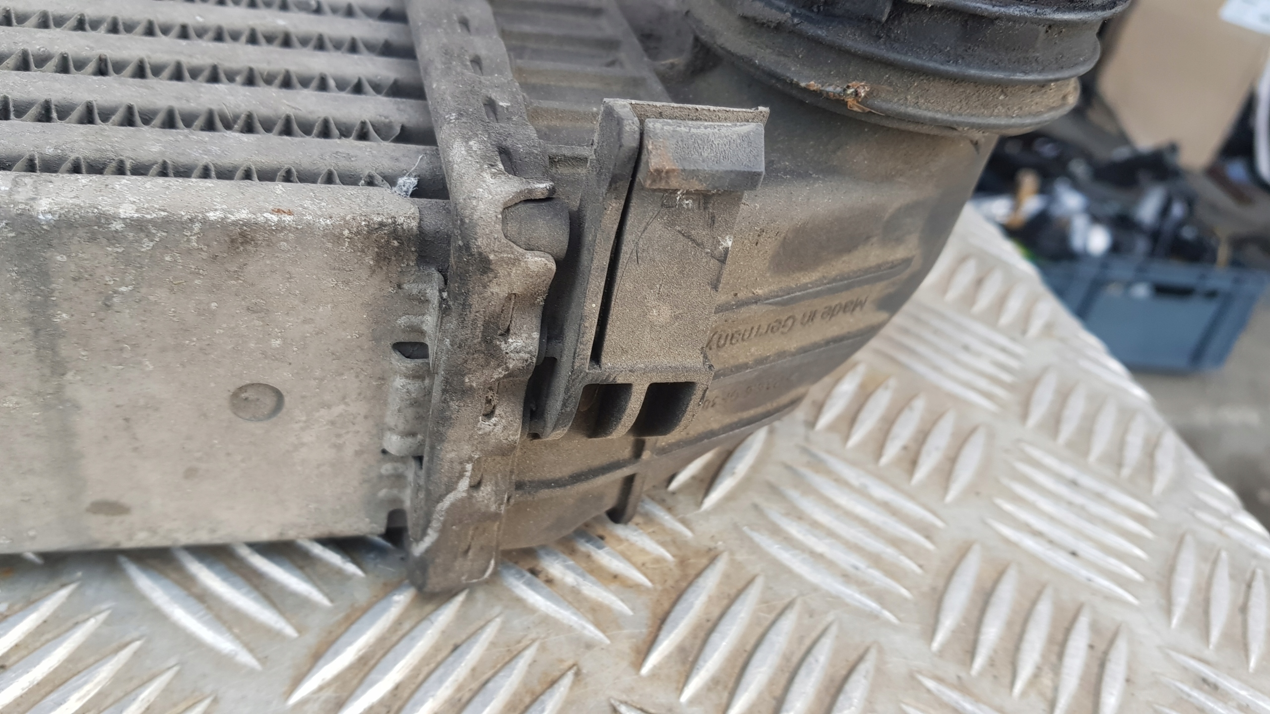 MERCEDES W169 Kühler intercooler 2.0 CDI A1695000000