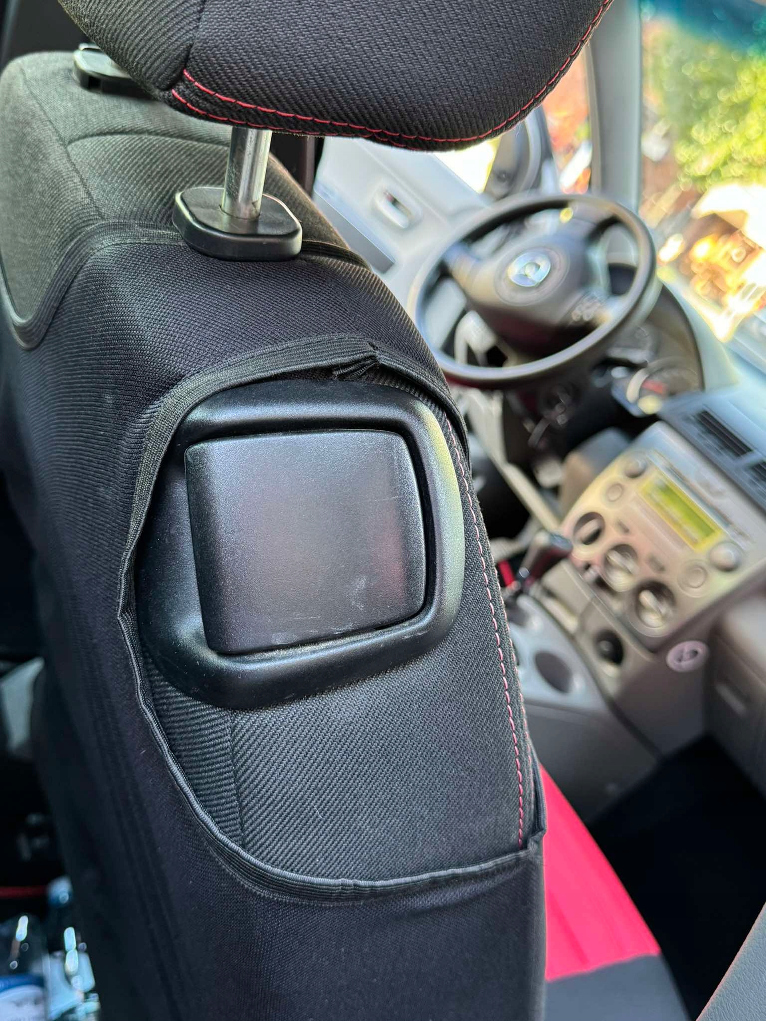 KOSZULKI DO SAMOCHODU POKROWCE NA SIEDZENIA FOTELE SAMOCHODOWE Typ koszulka