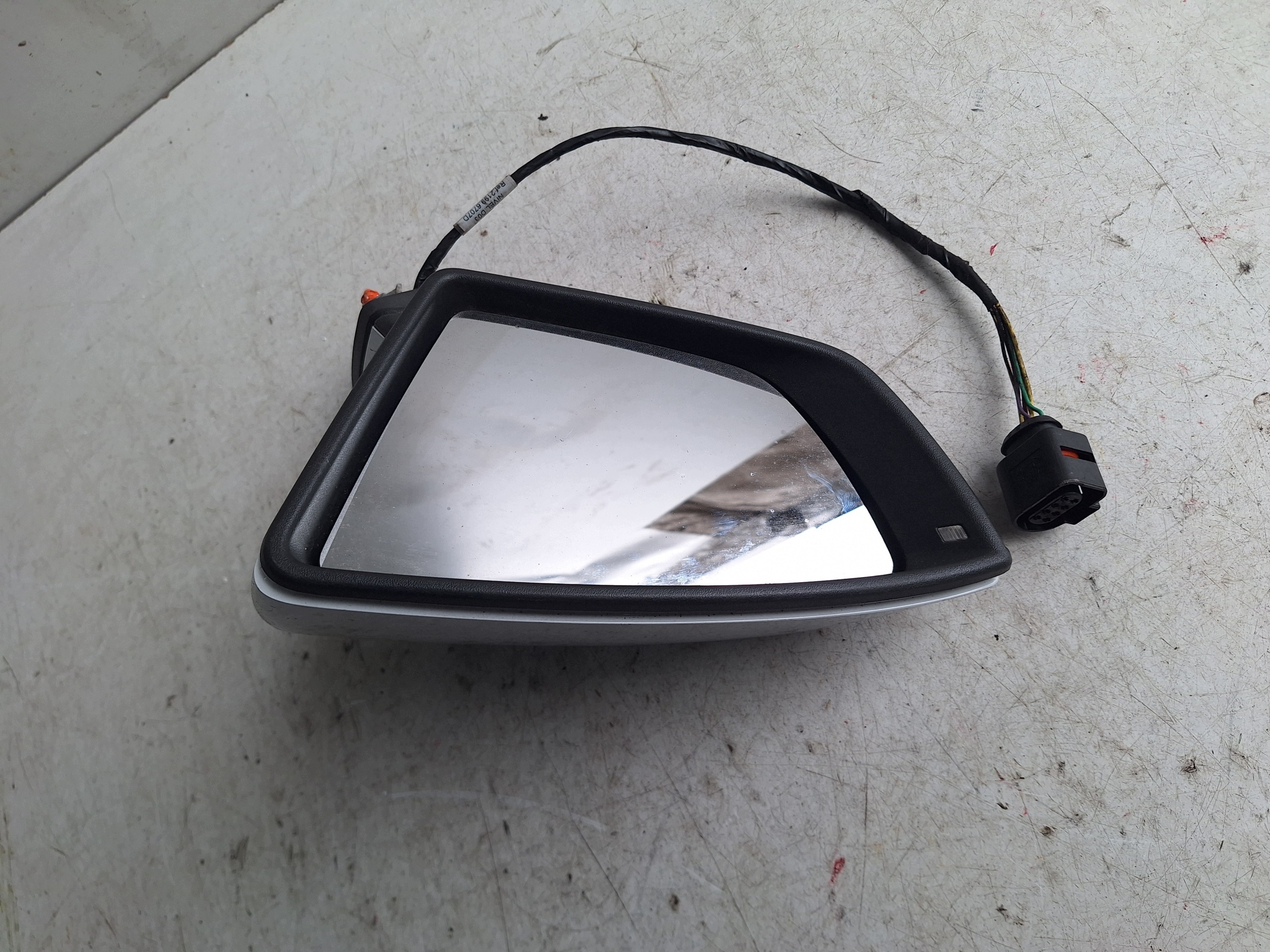 SEAT LEON III 5F 12-17 tükör bal 6-PIN