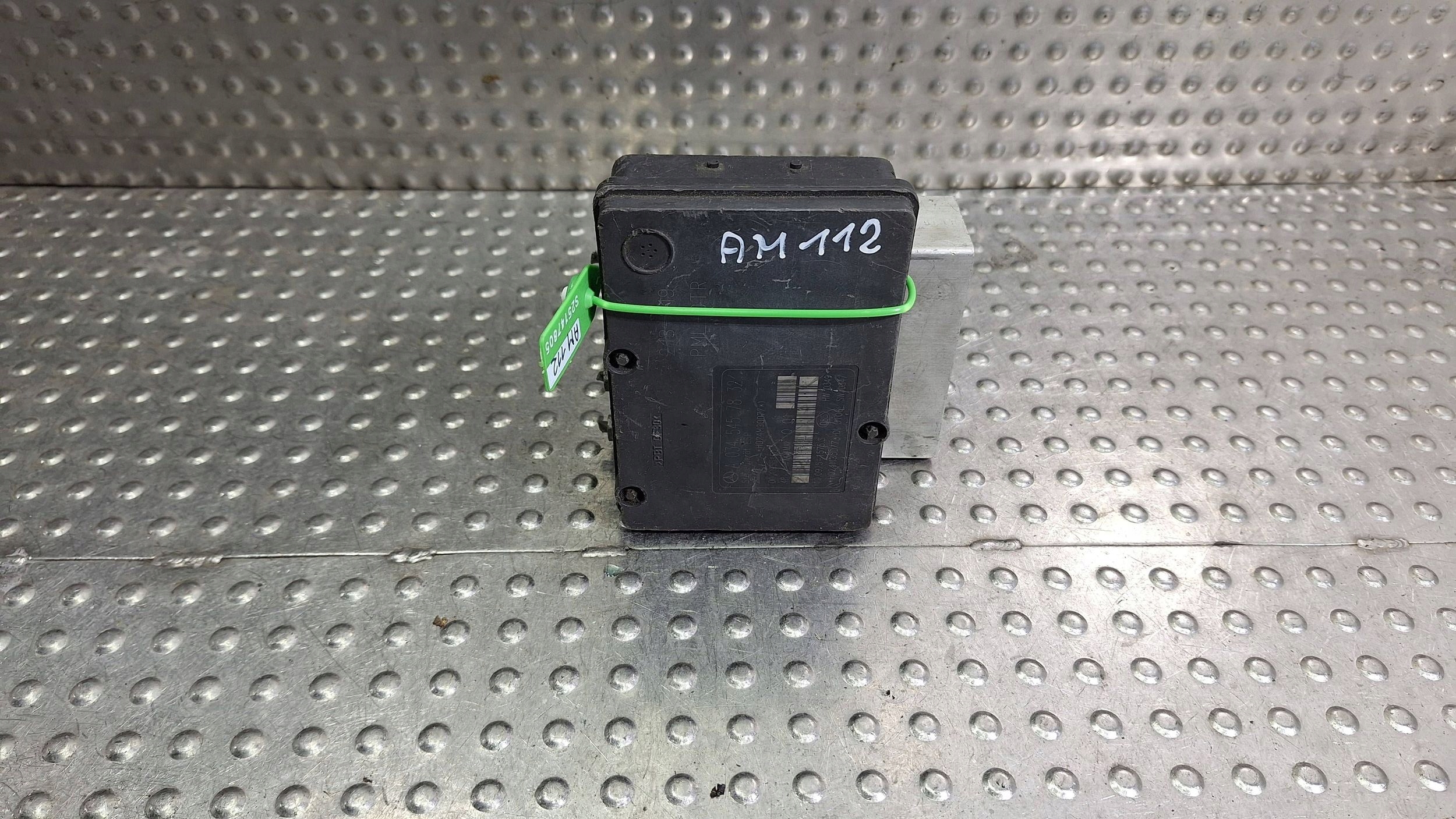 pump control unit ABS A0345457832 A0054313012 MERCEDES W203 CLK W209