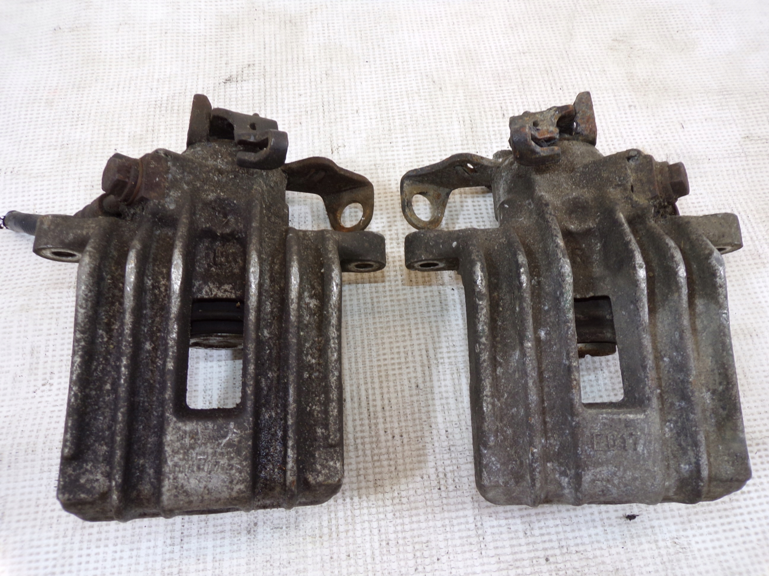 calipers brake rear. right left AUDI A3 GOLF IV
