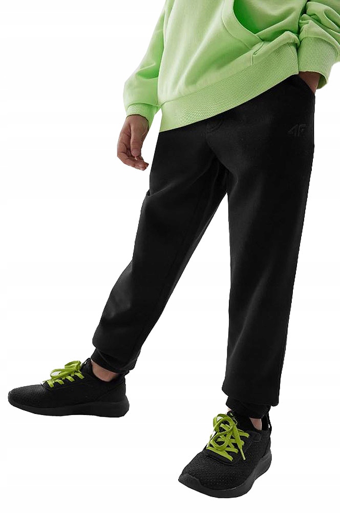 4F SPODNIE DRESOWE CHŁOPIĘCE JUNIOROWSKIE DRESY BAWEŁNIANE r.152 Płeć chłopcy