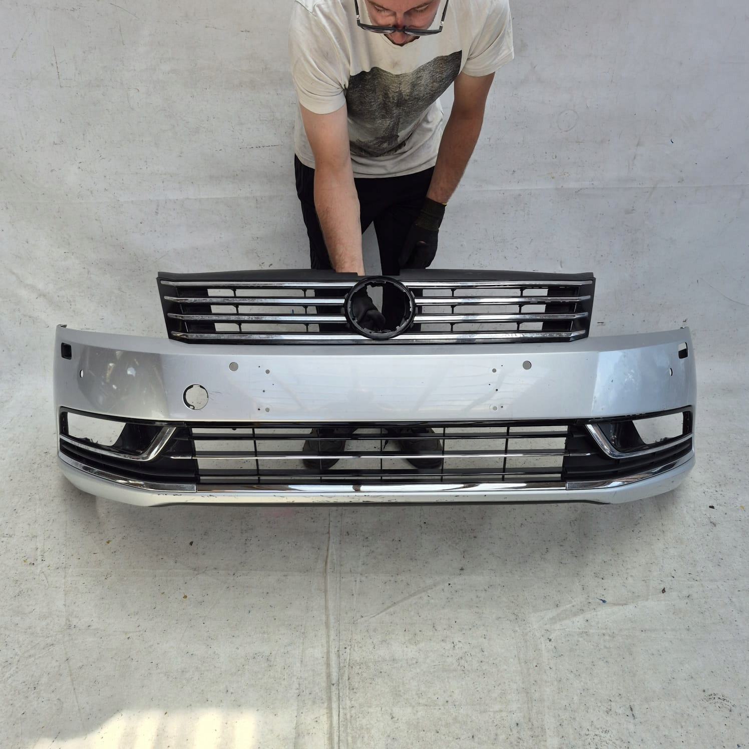 VW PASSAT B7 10-14 bumper front front SPR 4XPDC 3AA807221