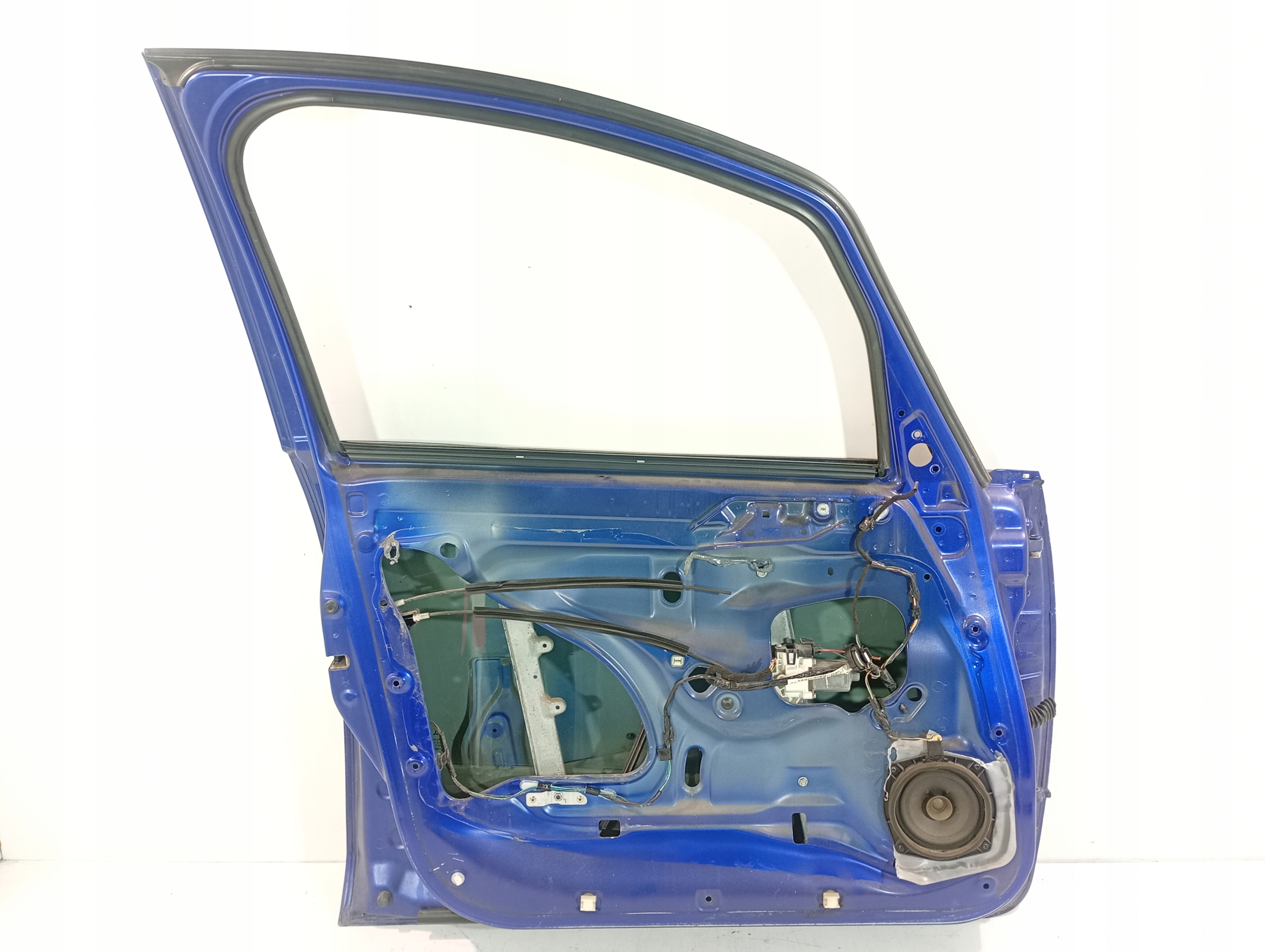 door left front front kod lakieru 08H Mitsubishi Colt 6 VI 04-12