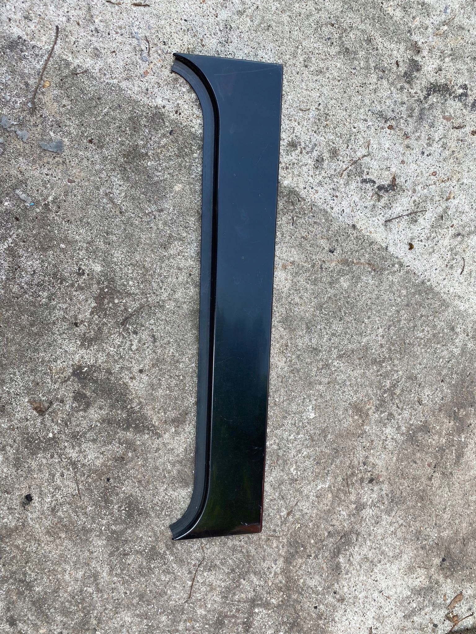 MASKOWNICA DRZWI LEWA MAN 81626102107